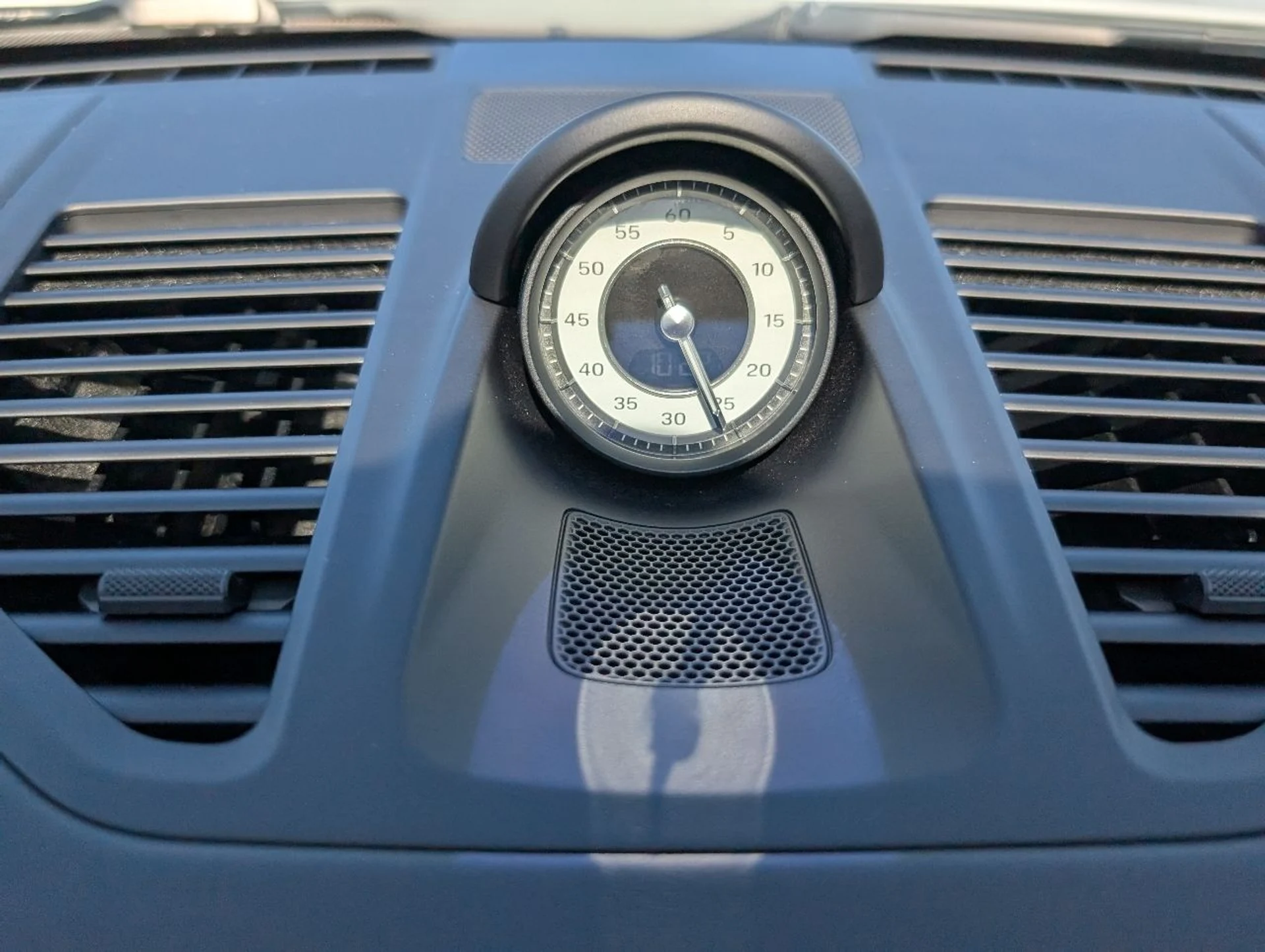 mph015_3481118789_ef7c708a1a8967ed95e66bb9b0626176_359910c357