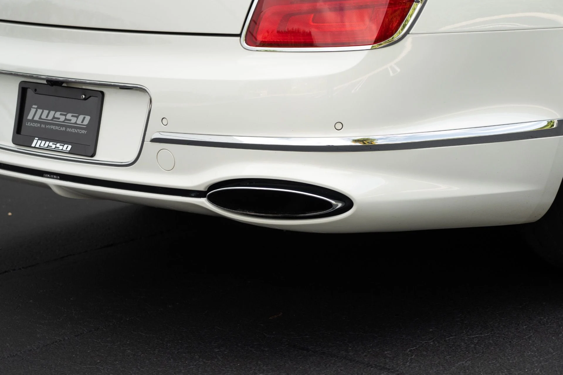 mph015_3484015202_Used_2021_Bentley_Flying_Spur_W12_1764866483_b4bde21565