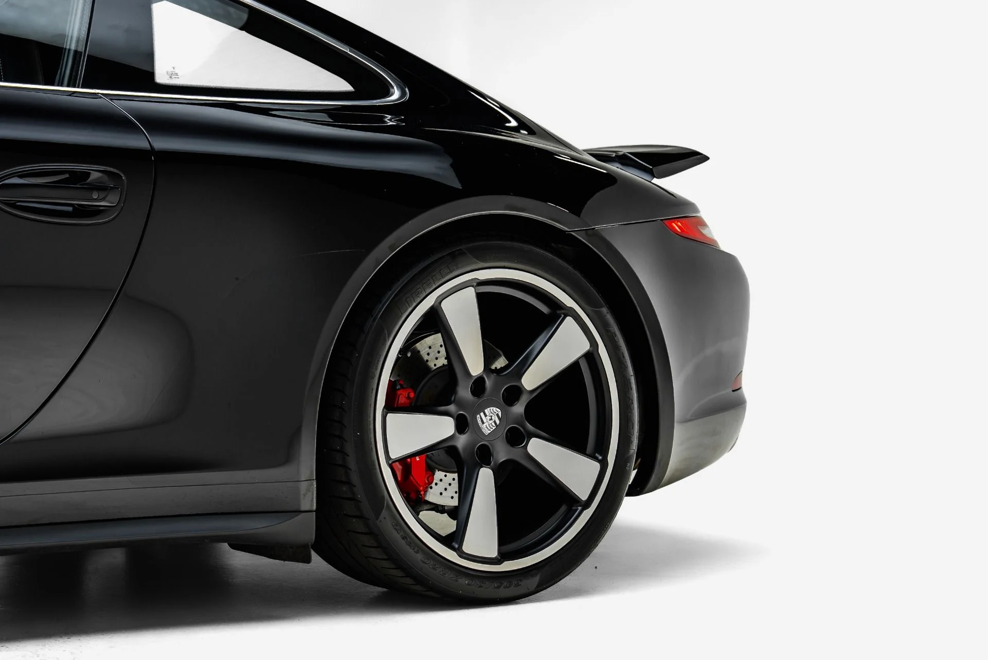 mph015_3488220225_Used_2014_Porsche_911_Carrera_S_1785886489_de7ee83a95