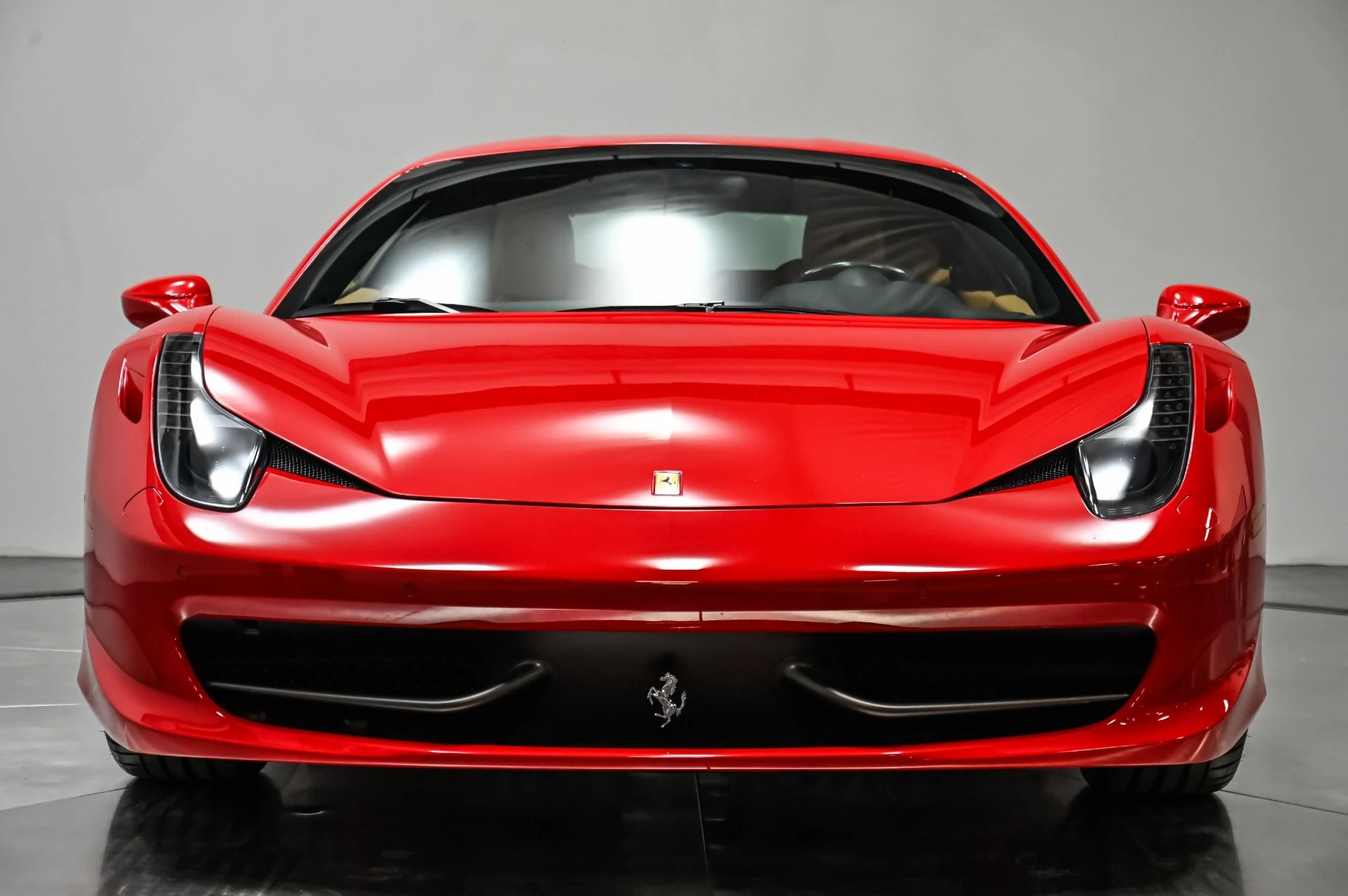 mph015_3492188935_Used_2013_Ferrari_458_Italia_1755017599_8e2b23eb9a