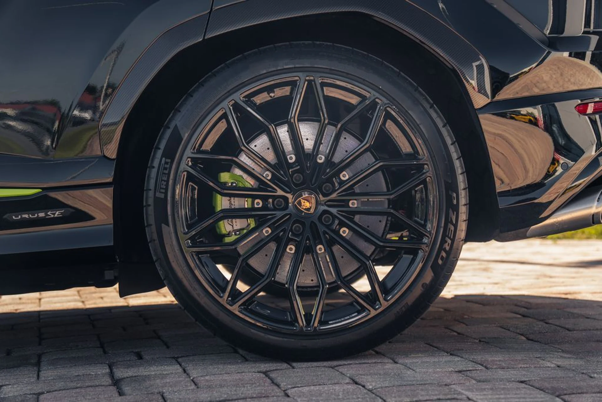 mph015_3500723376_52a95ebfe311677e77cbac99a1580ed8x_90ce7009a5