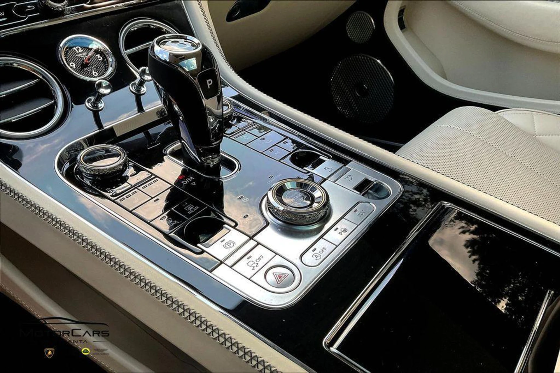 mph015_3502091725_Oi3_Tmp_Pd_Pmv10h_X_r_Grk3_Jpt_HRU_b904339060