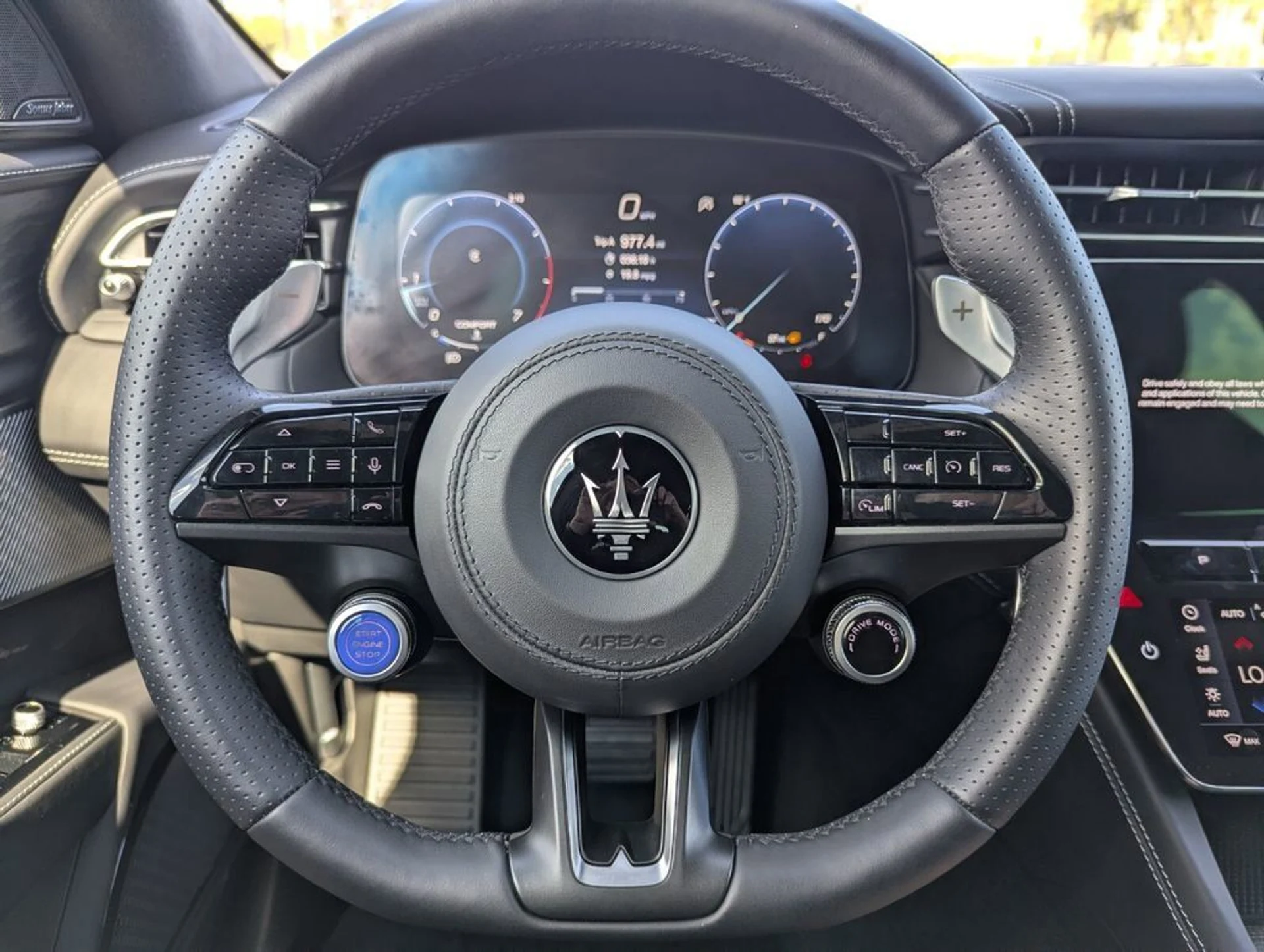 mph015_3517062538_c0eb64b10079e6403f7ef5d04479785e_c83354afa5