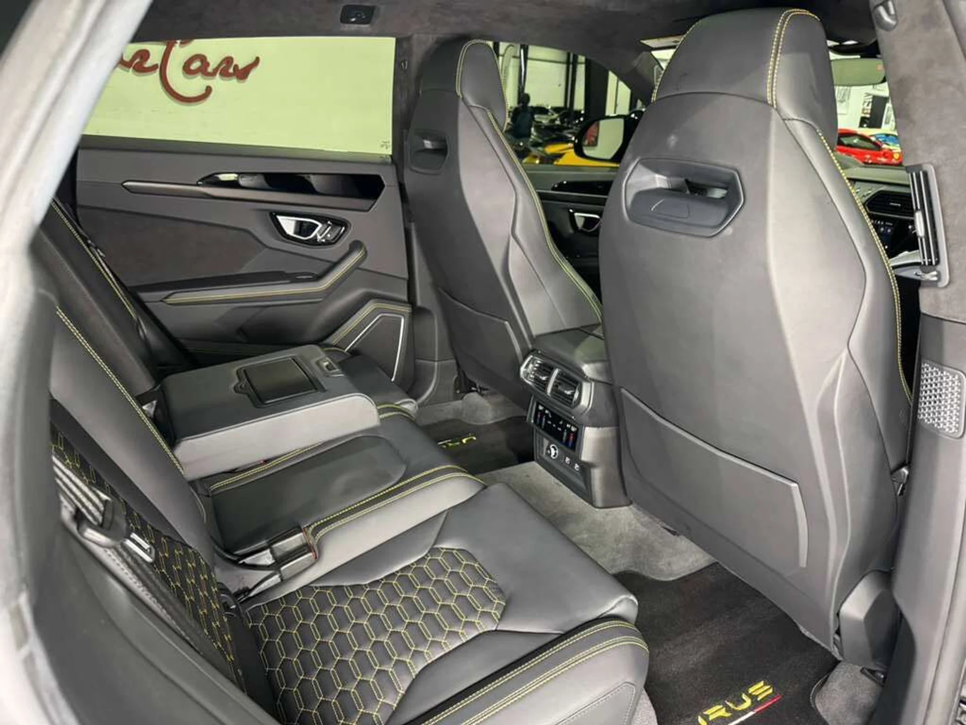 mph015_3525222600_3b1a63e7bd28f4f8f3f45bb1aecb54b3_d4d724b95d