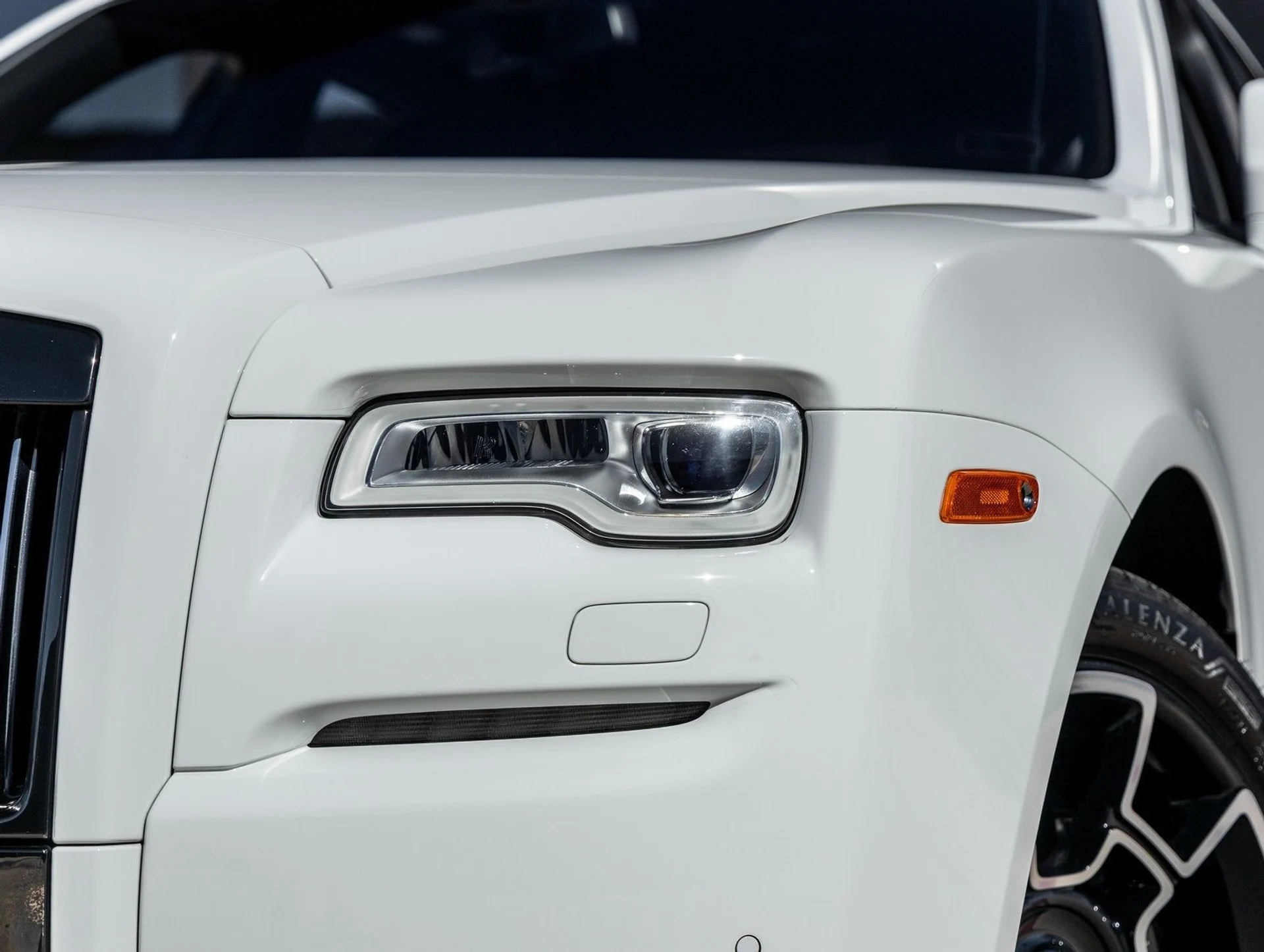 mph015_3527622614_16_32ffb23531