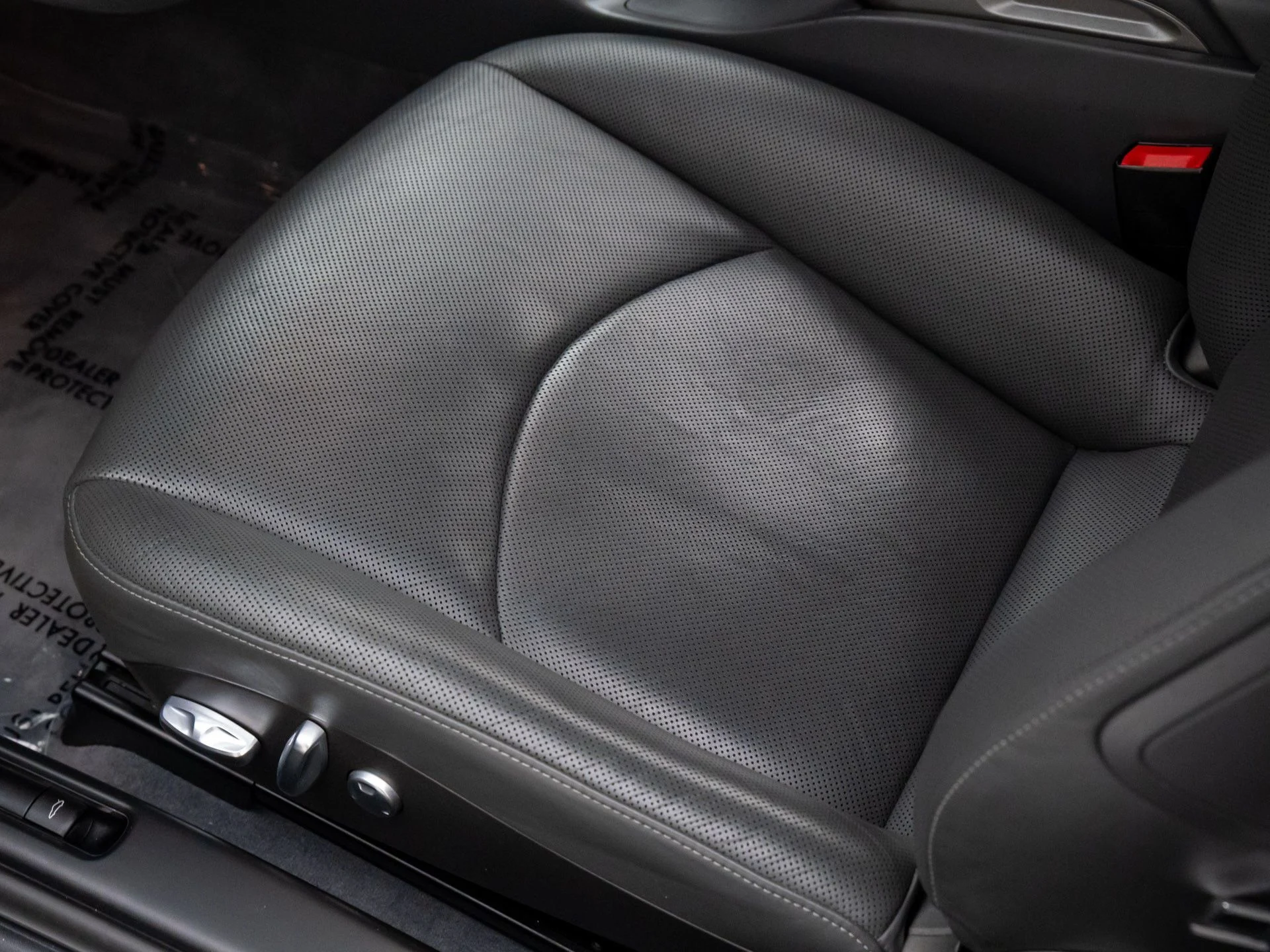 mph015_3529592814_2d5e8112408671639eee86b7d420667ax_1f4e7831bf