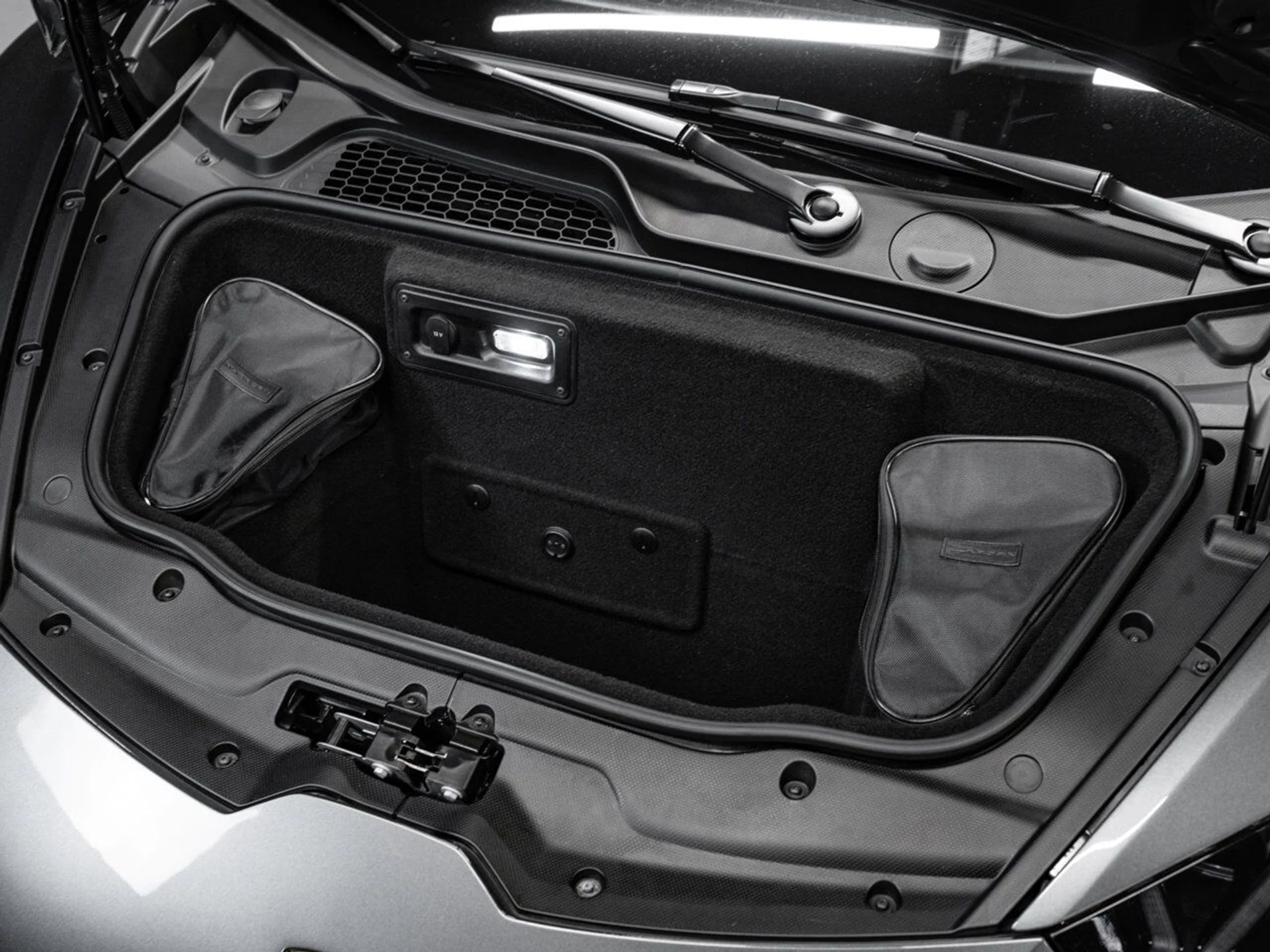 mph015_3532448906_lamborghini_huracan_evo_2020_da0bd29b7f