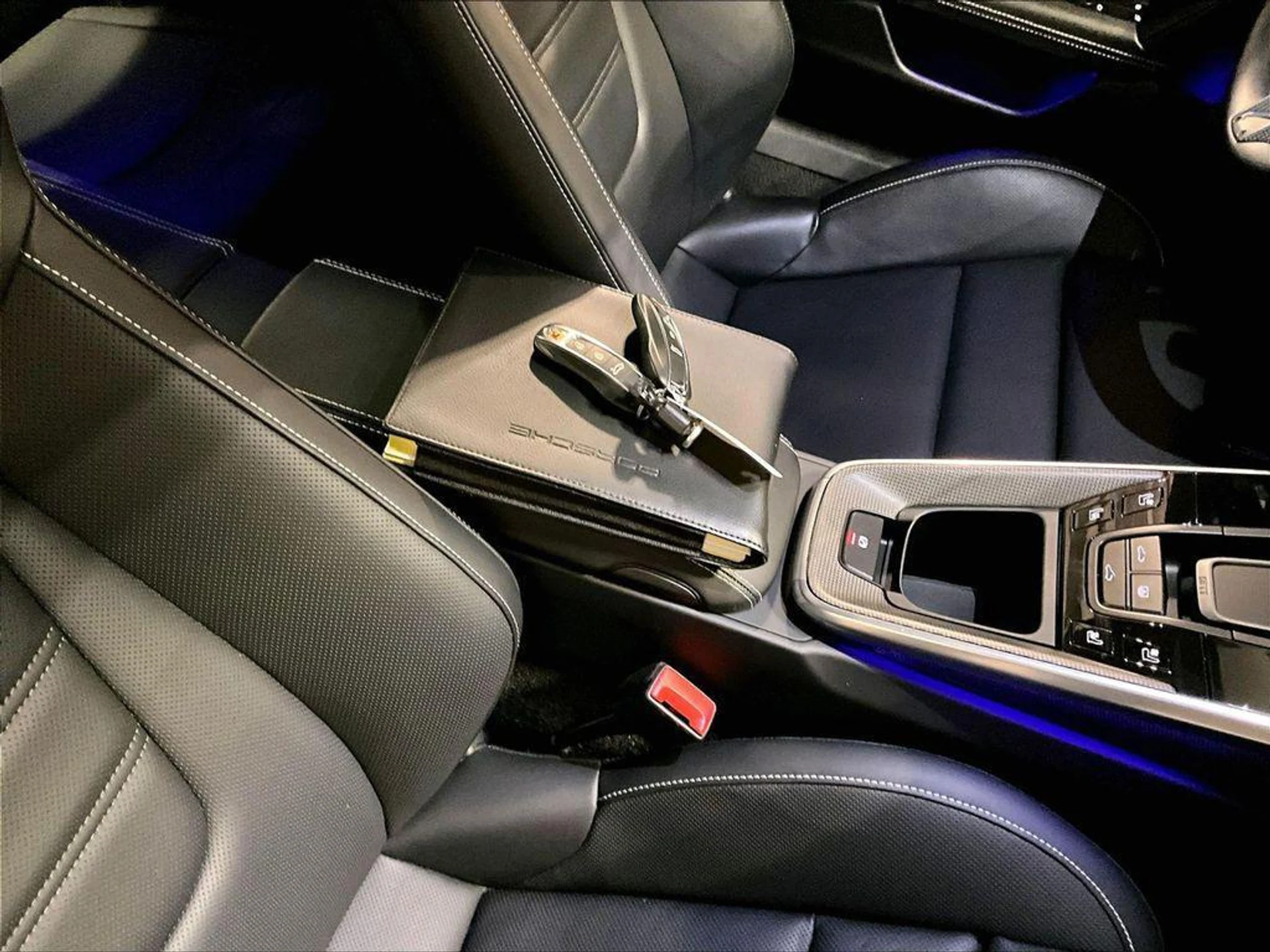 mph015_3533694622_IX_Rgjnl_Ctp5_Xr_Ie_WT_0_DJ_6_Q_Szr_TI_14aba359f0