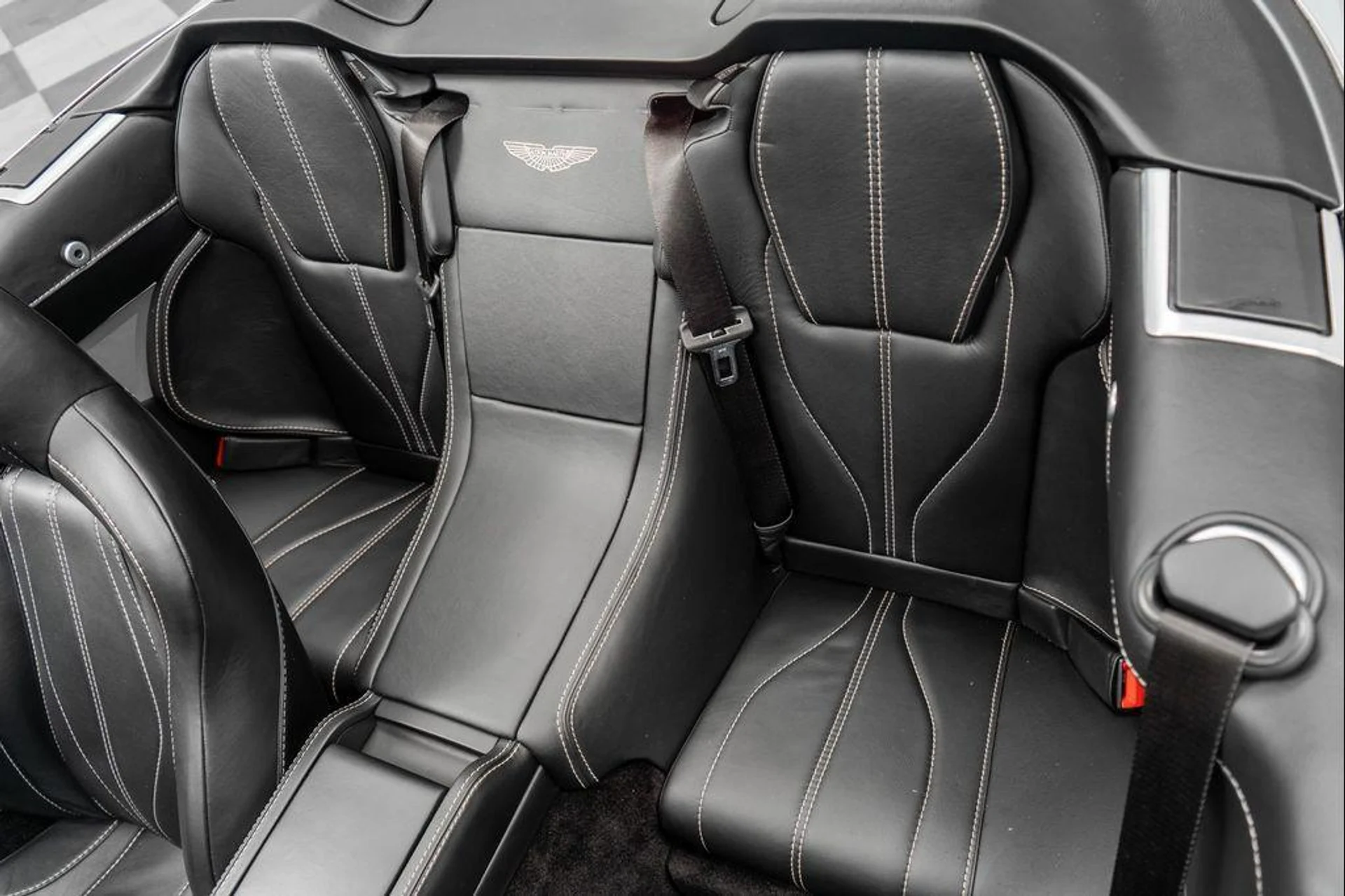 mph015_3539650686_V7u_P_Hj1t_IS_Tnk_L_Zd_C_Cx_Ei_Vvpe_M0_f4c879e5ff