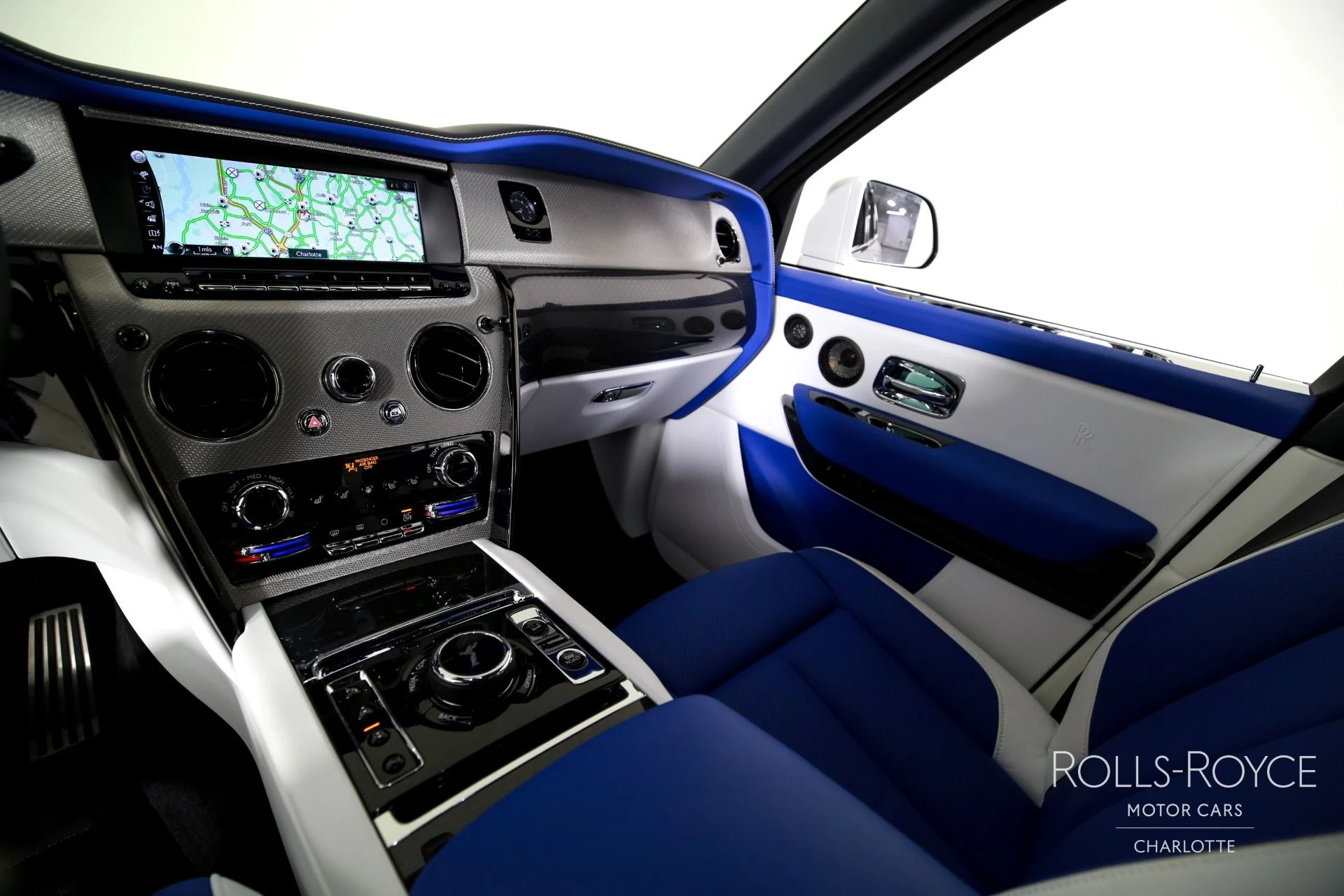 mph015_3539741706_Used_2023_Rolls_Royce_Black_Badge_Cullinan_1769450134_1bcc121e4c