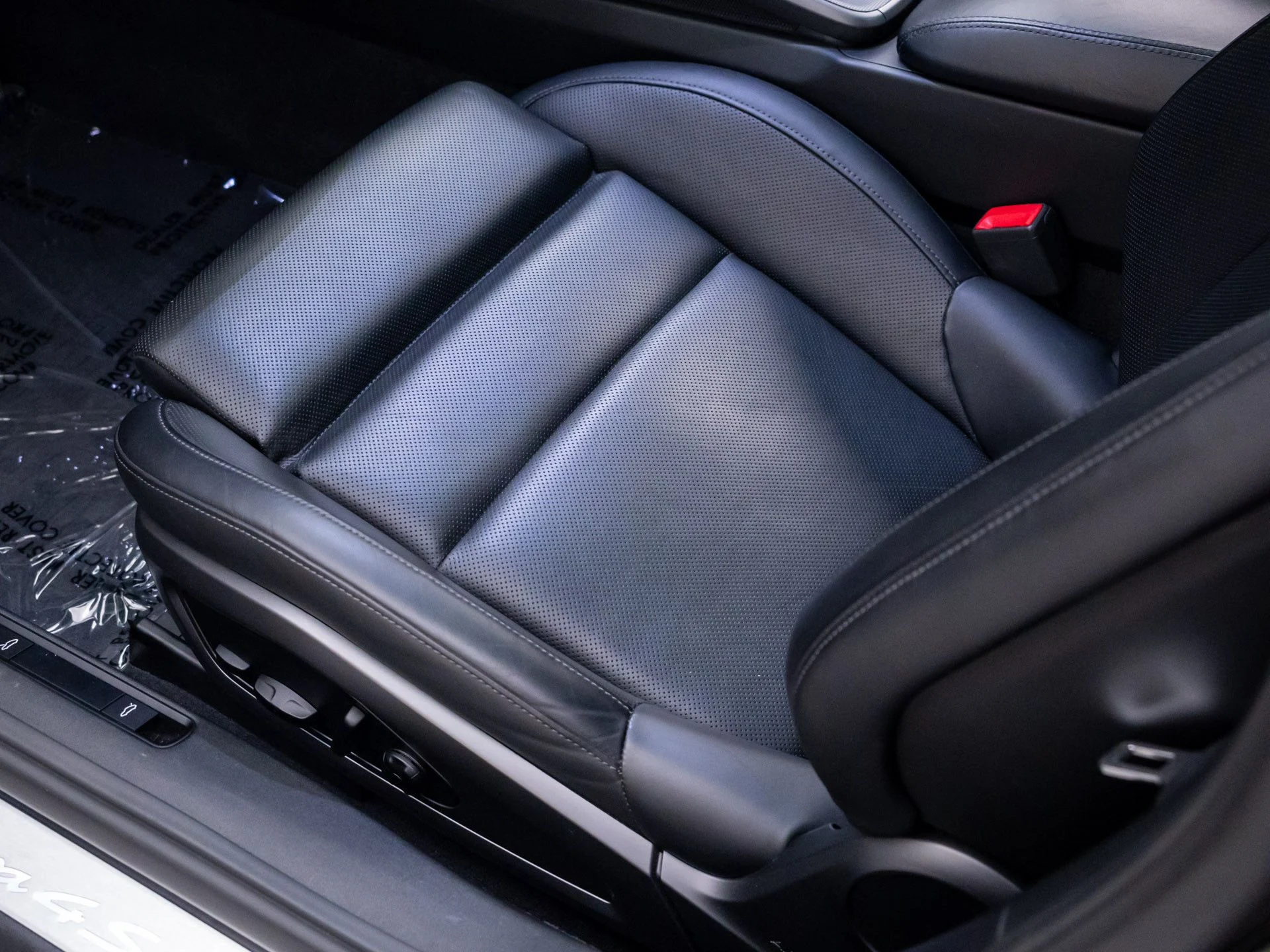 mph015_3542915628_fc4899efcdd359fc93157197df836835x_81896b98fe