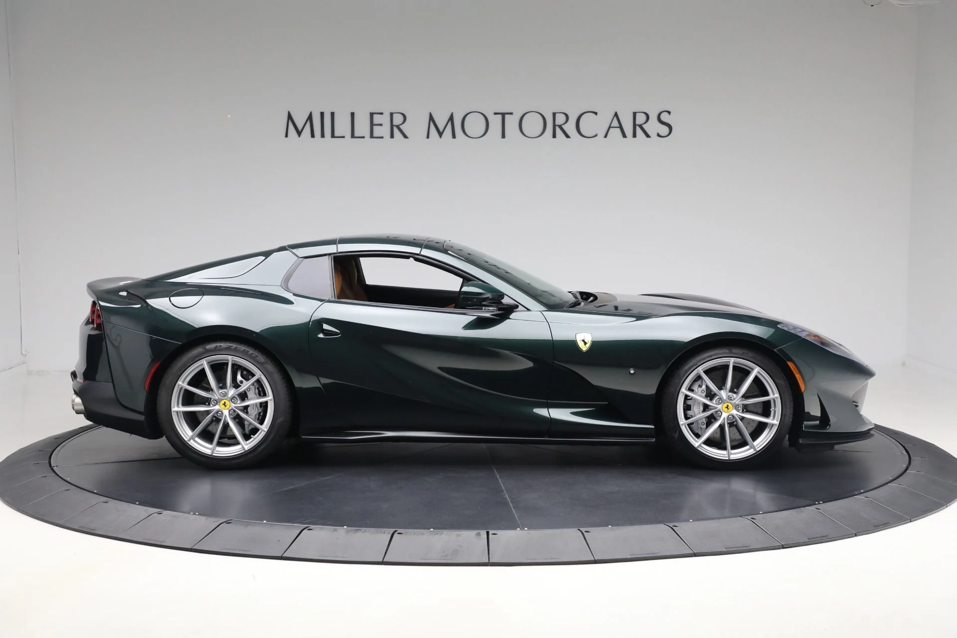 mph015_3545728643_Used_2021_Ferrari_812_GTS_24507de736