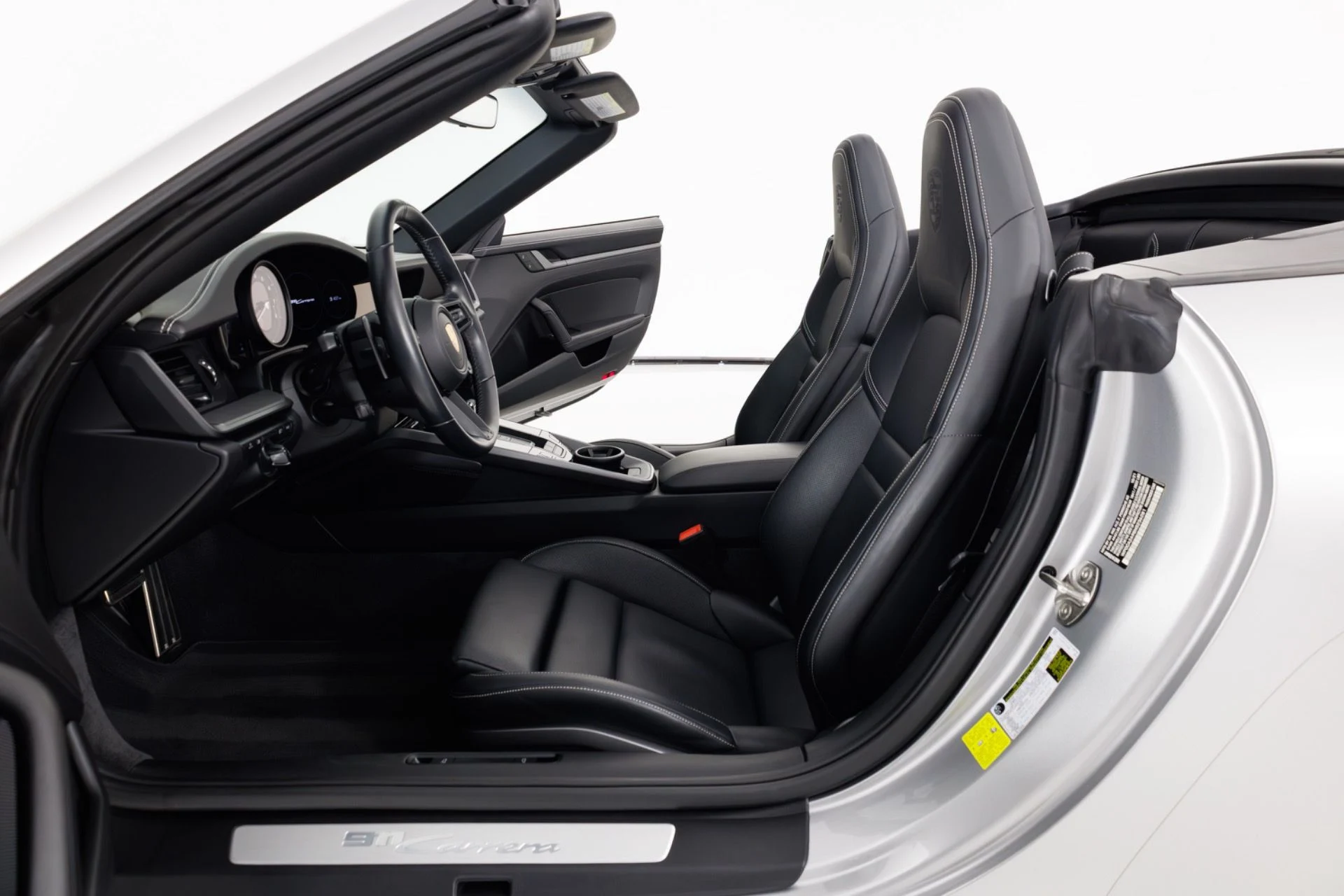 mph015_3549292102_Used_2022_Porsche_911_Carrera_1773941181_5cdca20e5f