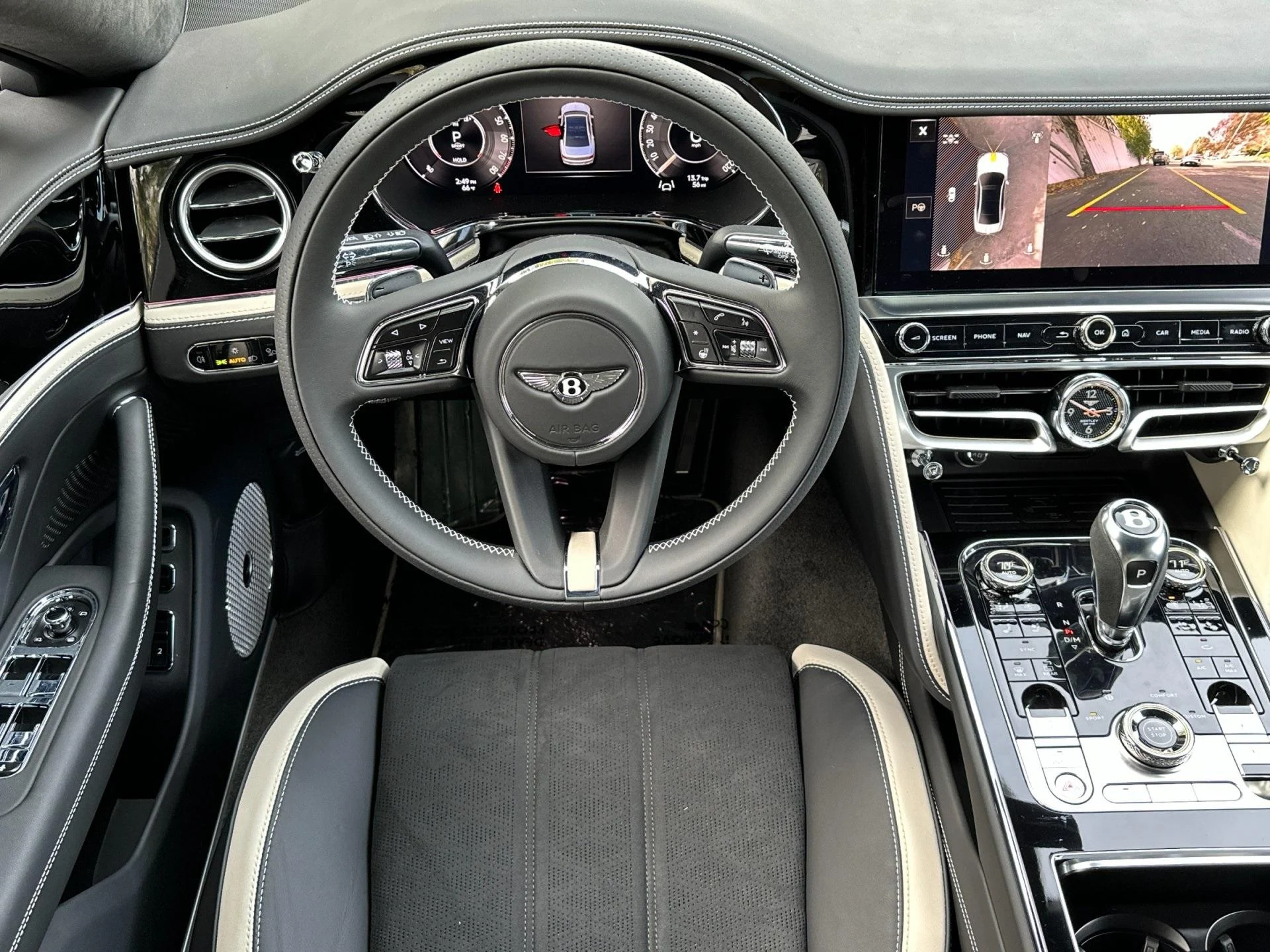 mph015_3553582749_New_2025_Bentley_Flying_Spur_Speed_1760604240_e8a8e065f5