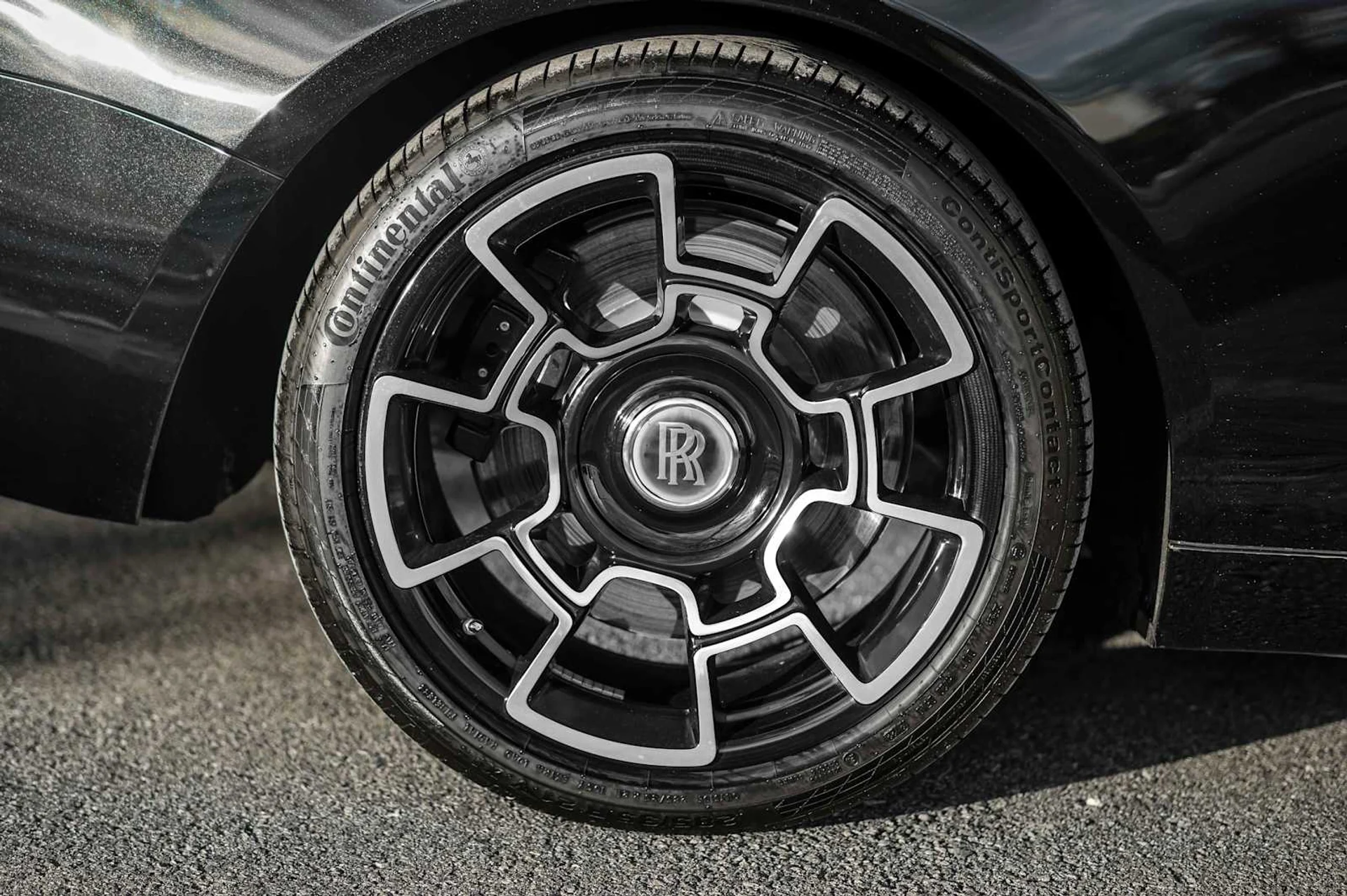 mph015_3556019860_e6441c328b2a20d43910420aae477ba7x_06b93b6d1a