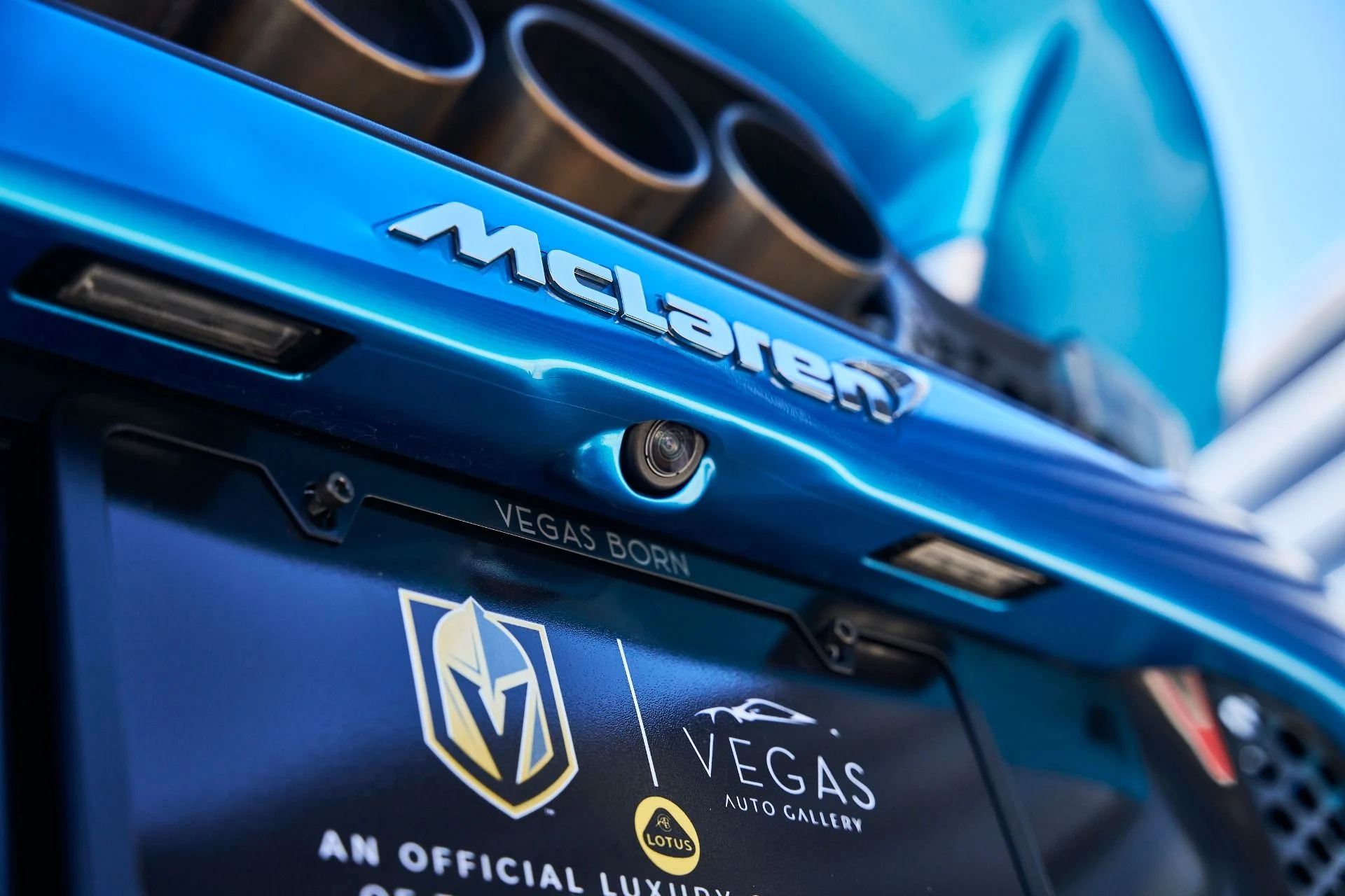 mph015_3557809147_Used_2021_Mc_Laren_765_LT_Base_1772822750_6a23c563e7