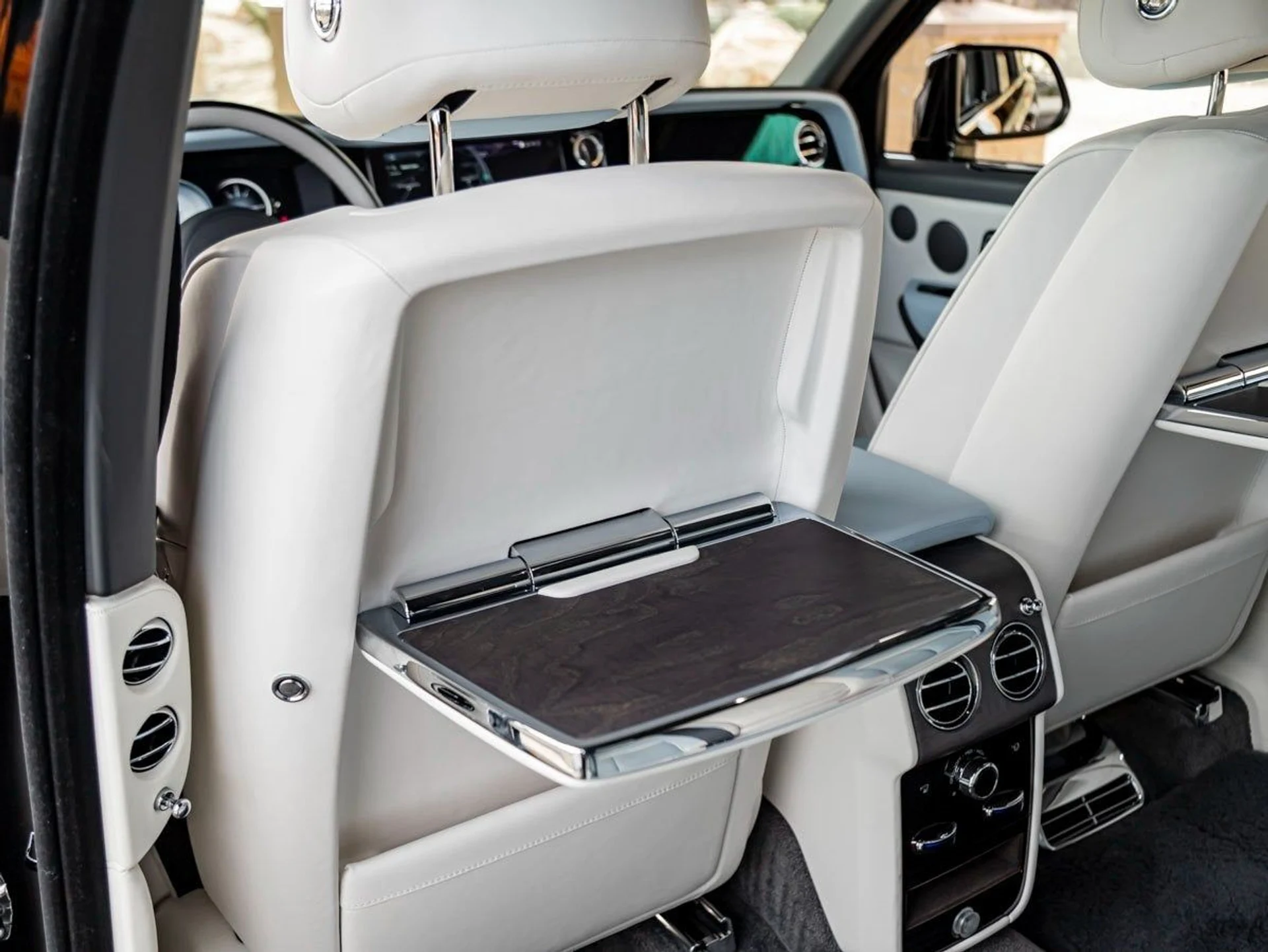 mph015_356255358_16_285a80c3f7