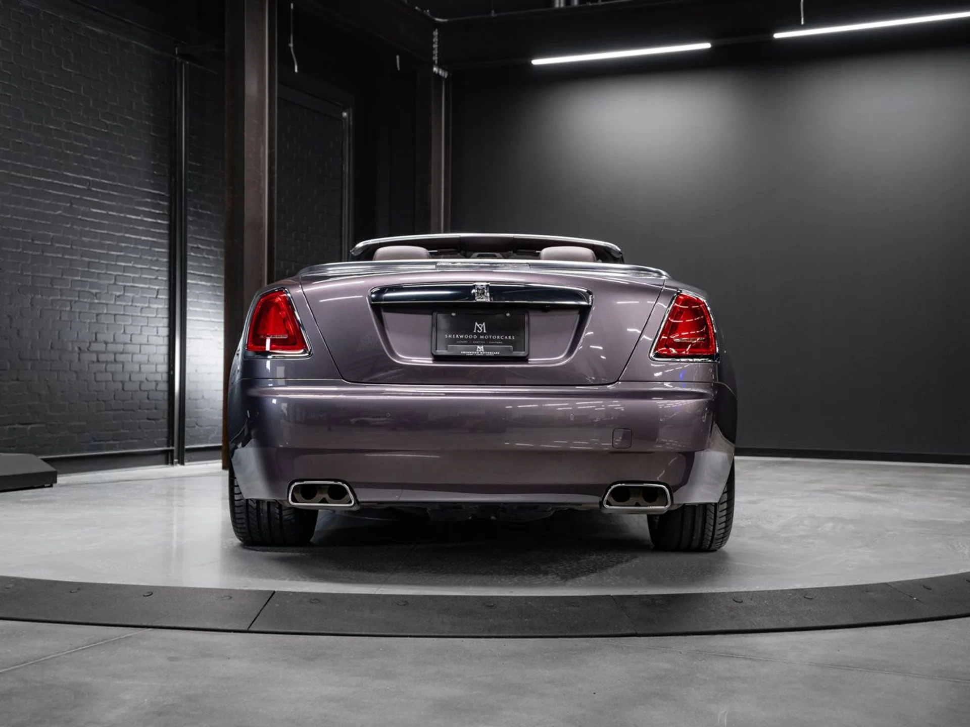 mph015_3563915685_rolls_royce_dawn_2016_2063673a5a
