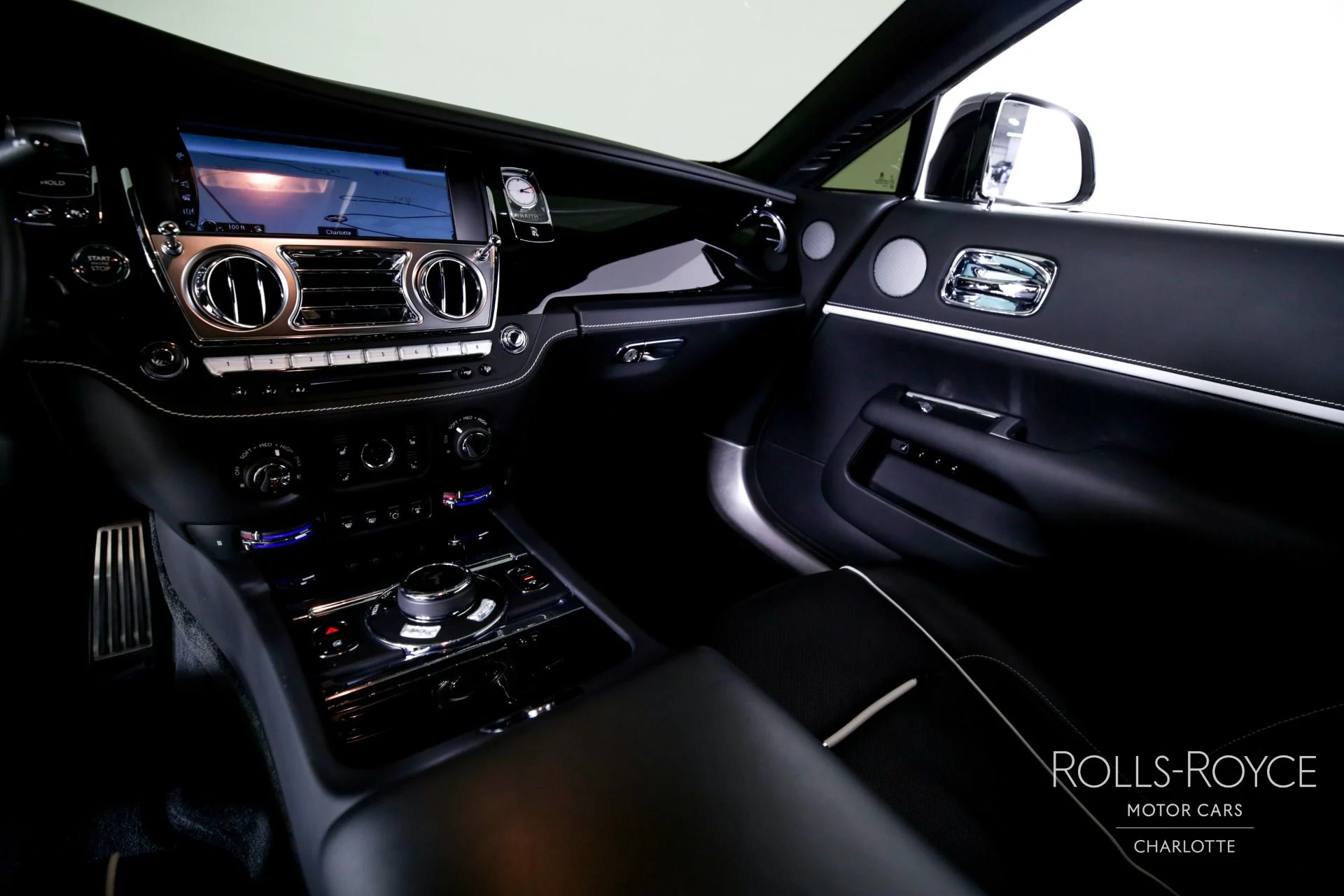 mph015_356494131_Used_2020_Rolls_Royce_Wraith_1742827332_78b19975b8