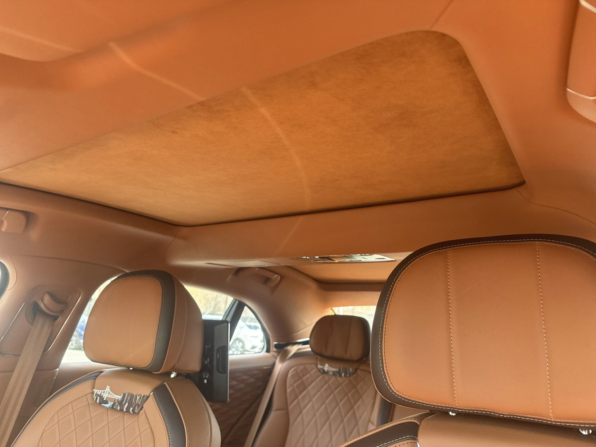 mph015_3566676696_a933221662c9076386c0355949e52e5ex_ef44a18962