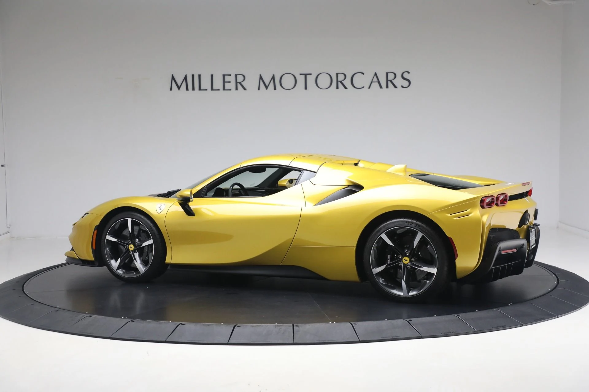 mph015_3568465606_Used_2024_Ferrari_SF_90_Spider_26d426f9a0