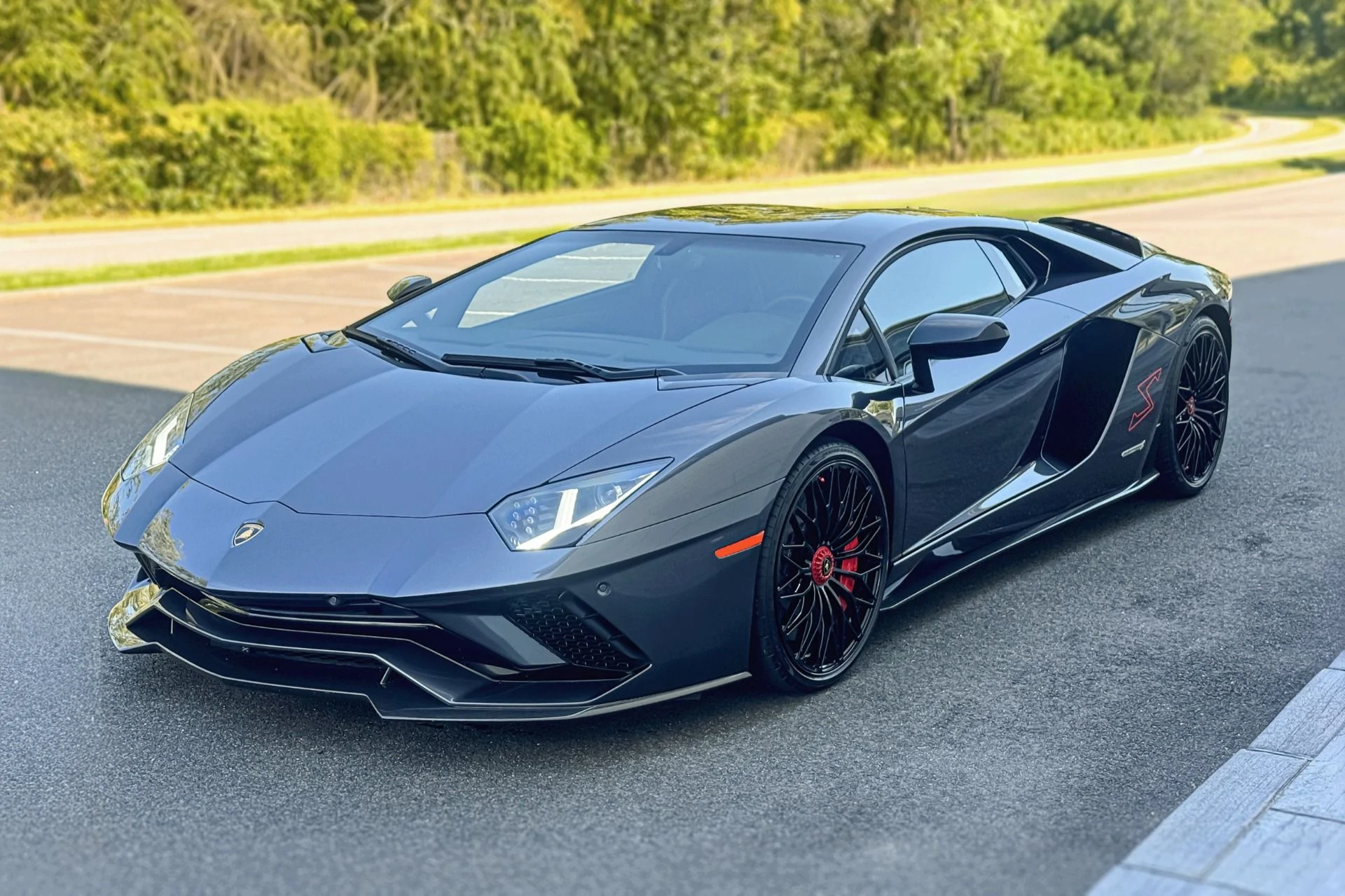 mph015_3571626231_Used_2018_Lamborghini_Aventador_S_LP_740_4_S_1758017826_a73930c5c2