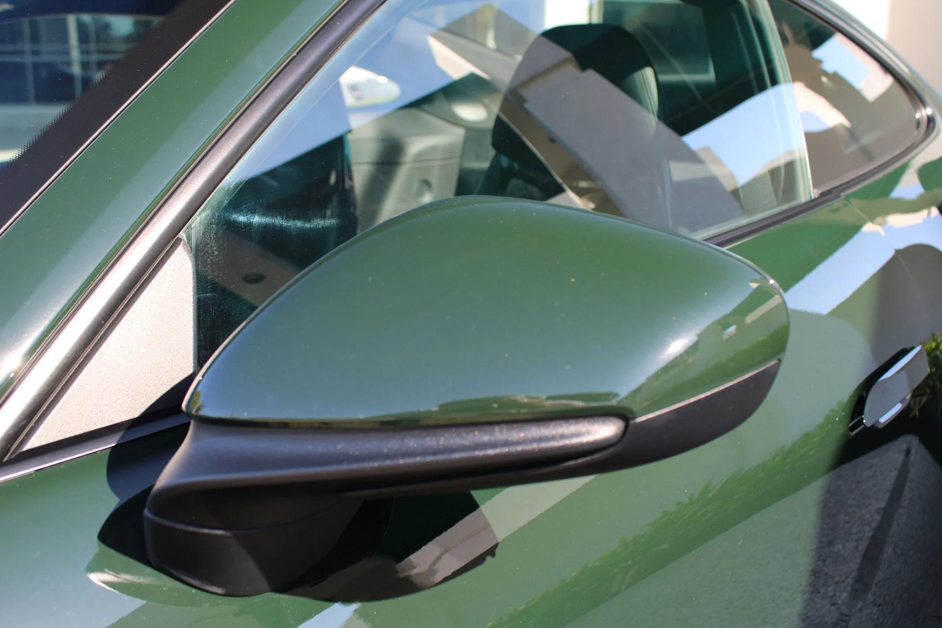 mph015_3573054216_476b15786828f473de20e11a7f60e01ax_2457217fce