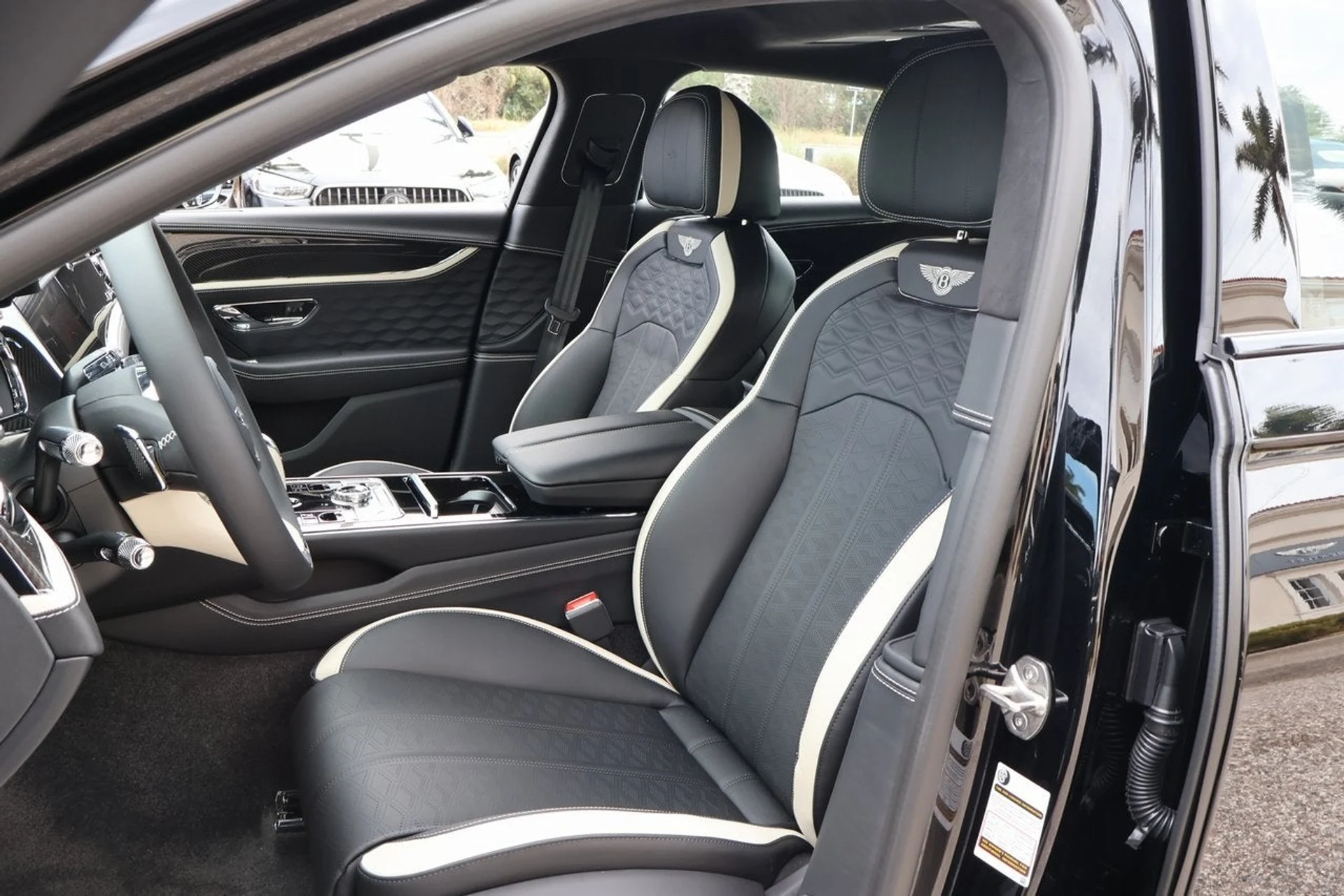 mph015_3579127645_16_22cfbec503