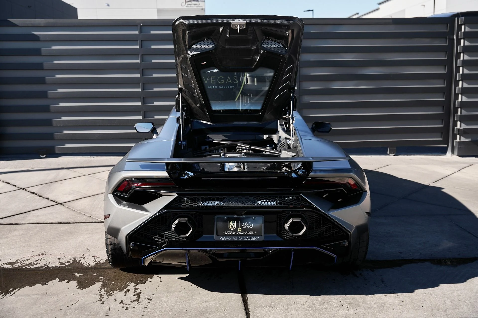 mph015_3587720072_Used_2023_Lamborghini_Huracan_Tecnica_Base_1766024696_a1b8a351fb