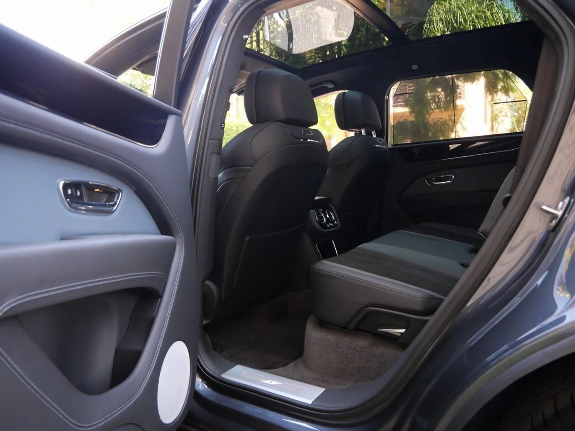 mph015_3599578418_8885c045f66e736e488141107a746d01x_f4595be1f6