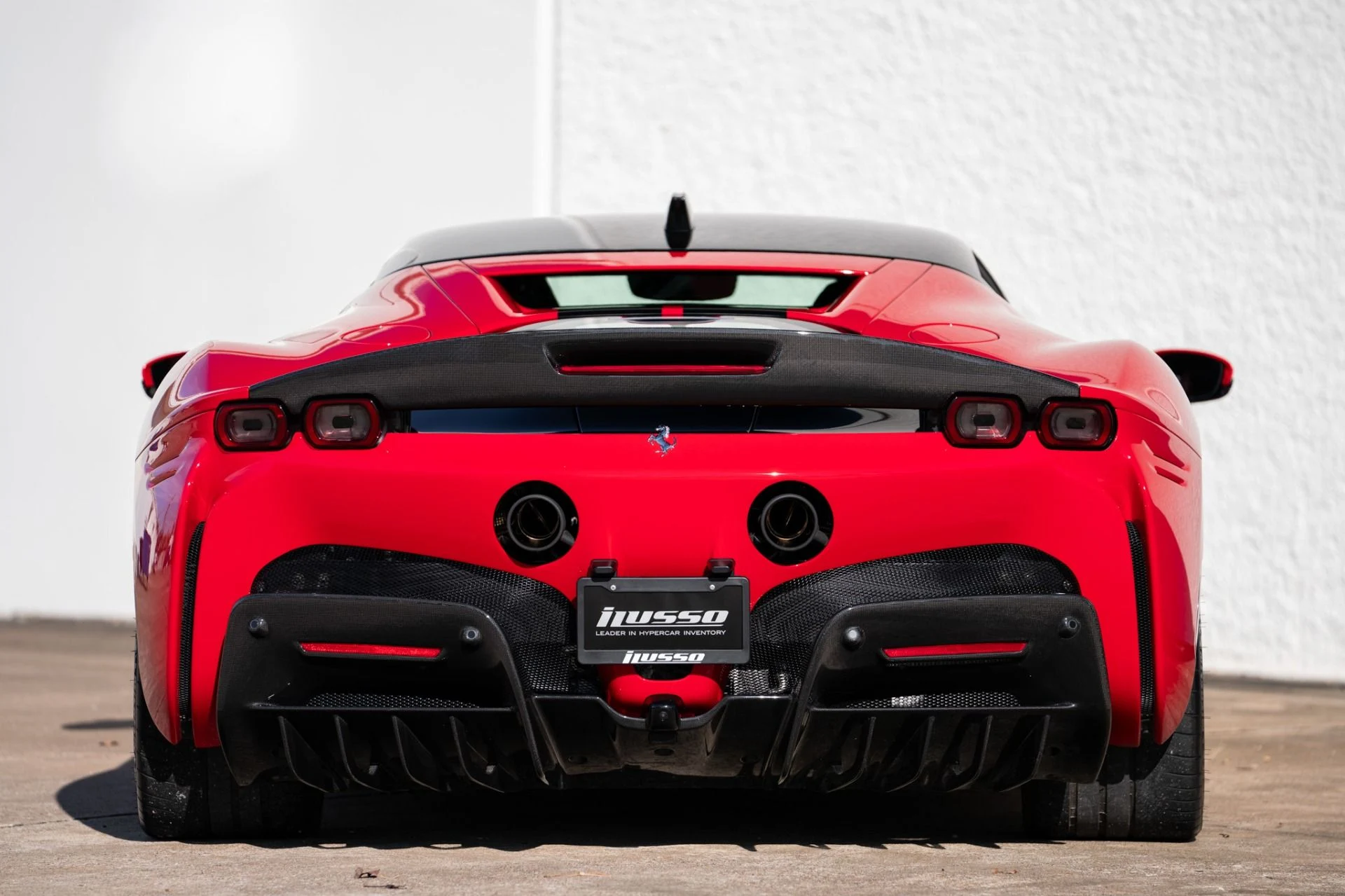 mph015_3599610105_Used_2023_Ferrari_SF_90_Stradale_1764710816_157da4a9b4