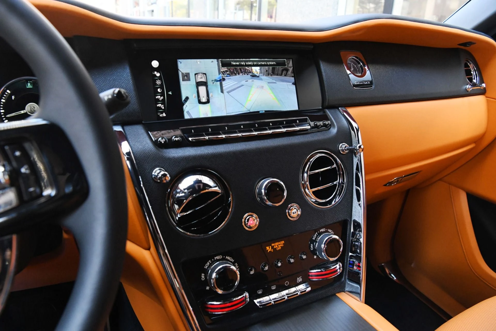 mph015_3607875208_11591_p17_l_c365bd19c6