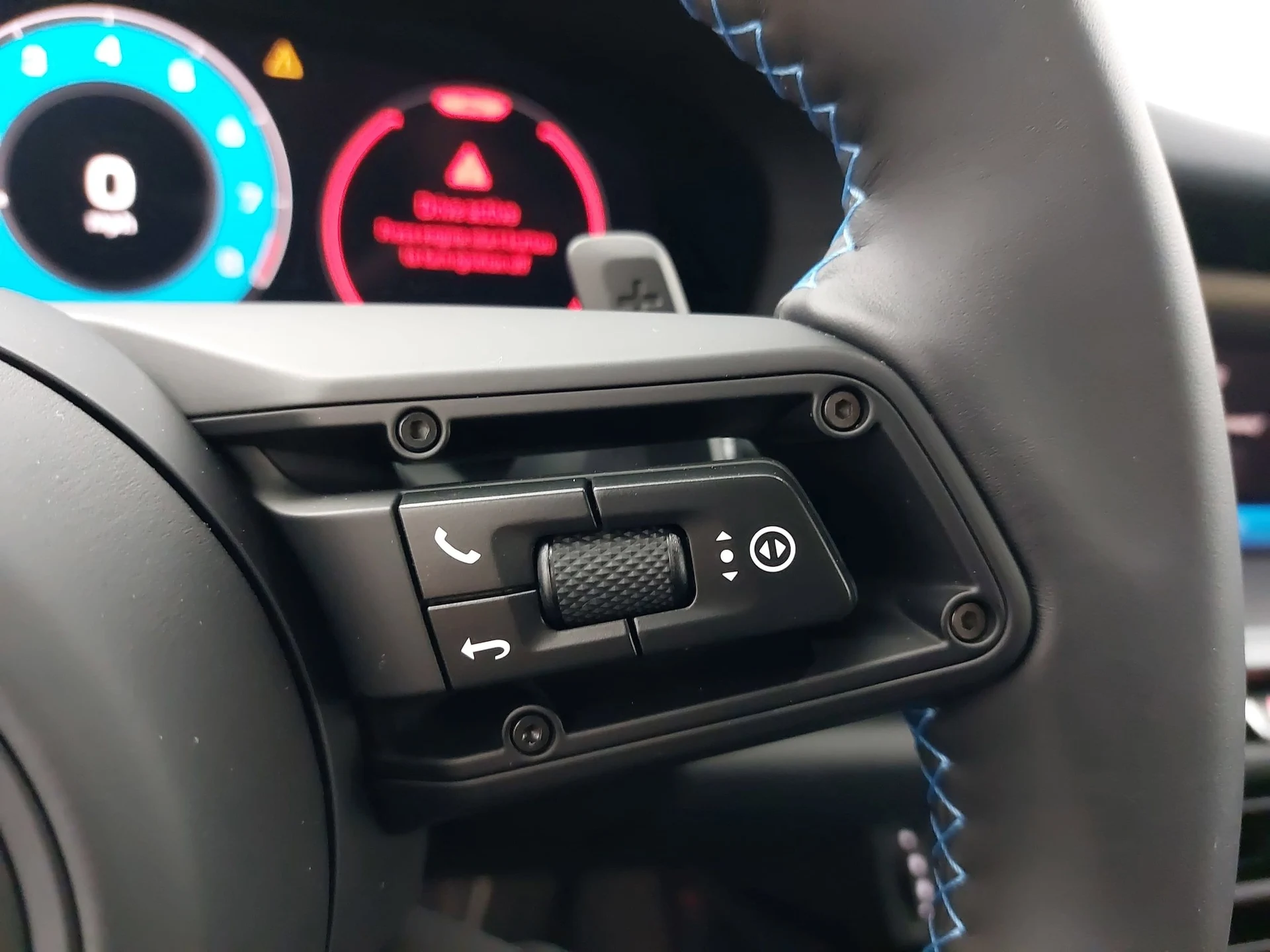 mph015_3613749656_a809b603add17f4fb1963c30675b66cfx_b34b57b1d7