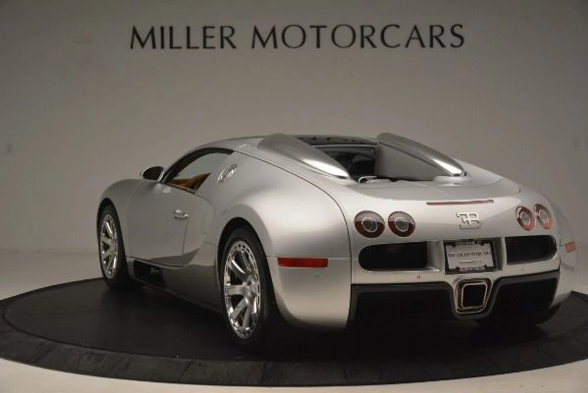 mph015_3618547314_Used_2010_Bugatti_Veyron_164_Grand_Sport_2d234c2942