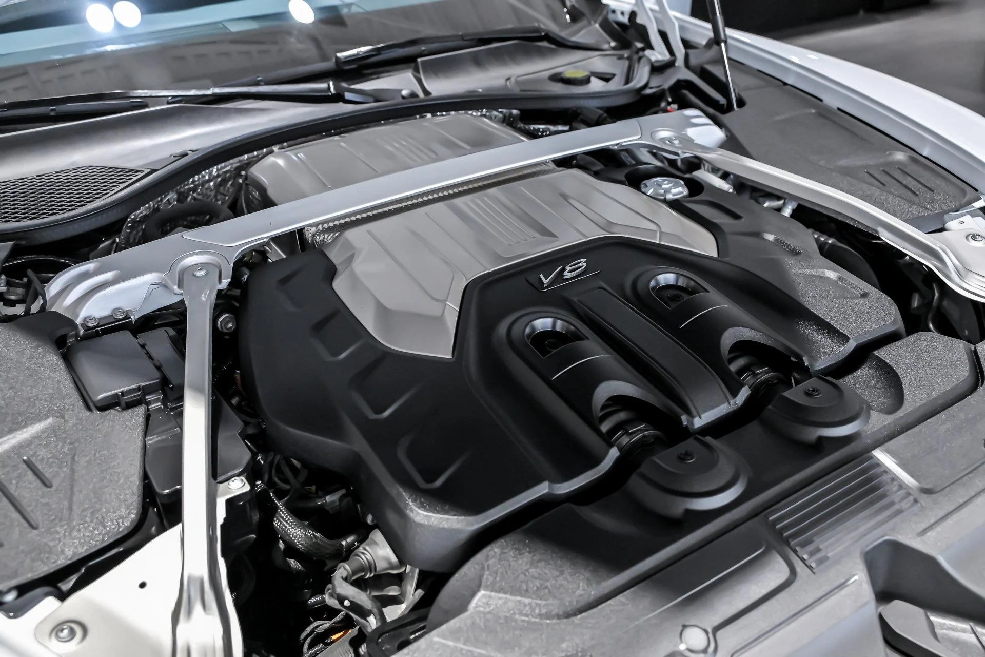 mph015_3620213013_Used_2024_Bentley_Continental_GT_V8_Coupe_1766137561_e46b1f44ff