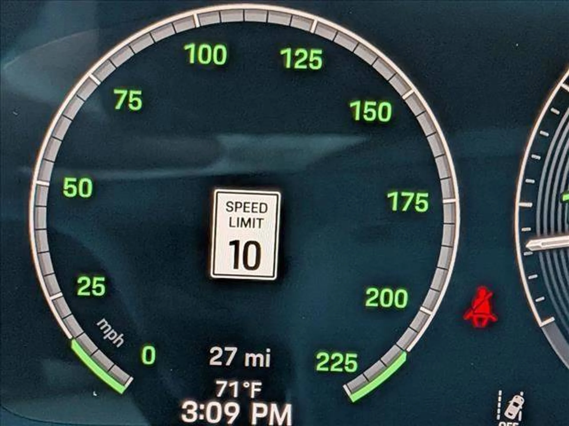 mph015_362569645_59f09860b297f9fc79a54c367a2c3fffx_0f8fea659c