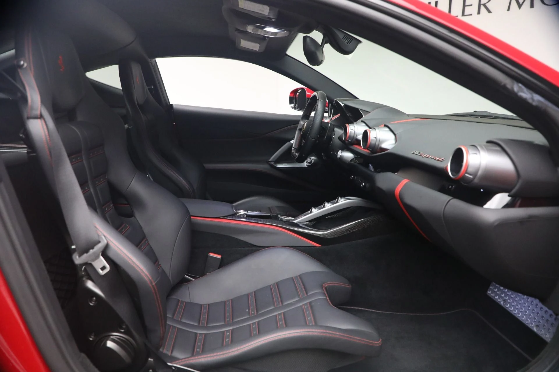 mph015_3627370963_Used_2018_Ferrari_812_Superfast_1782848495_f2dc2a15d5