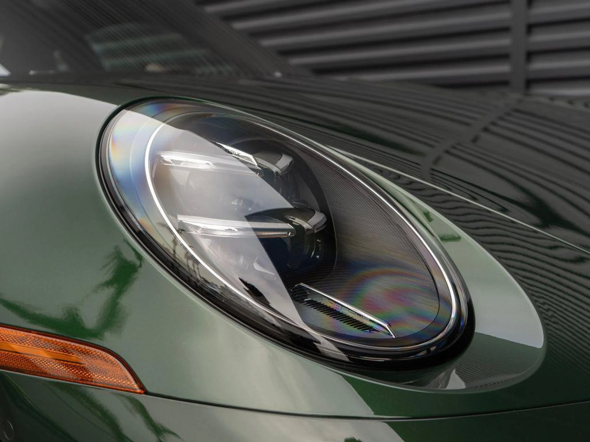 mph015_3630790856_hf8_GGY_1ys4mbqai_BW_Vrs_Z_7l_Jc_2960b5bcfd