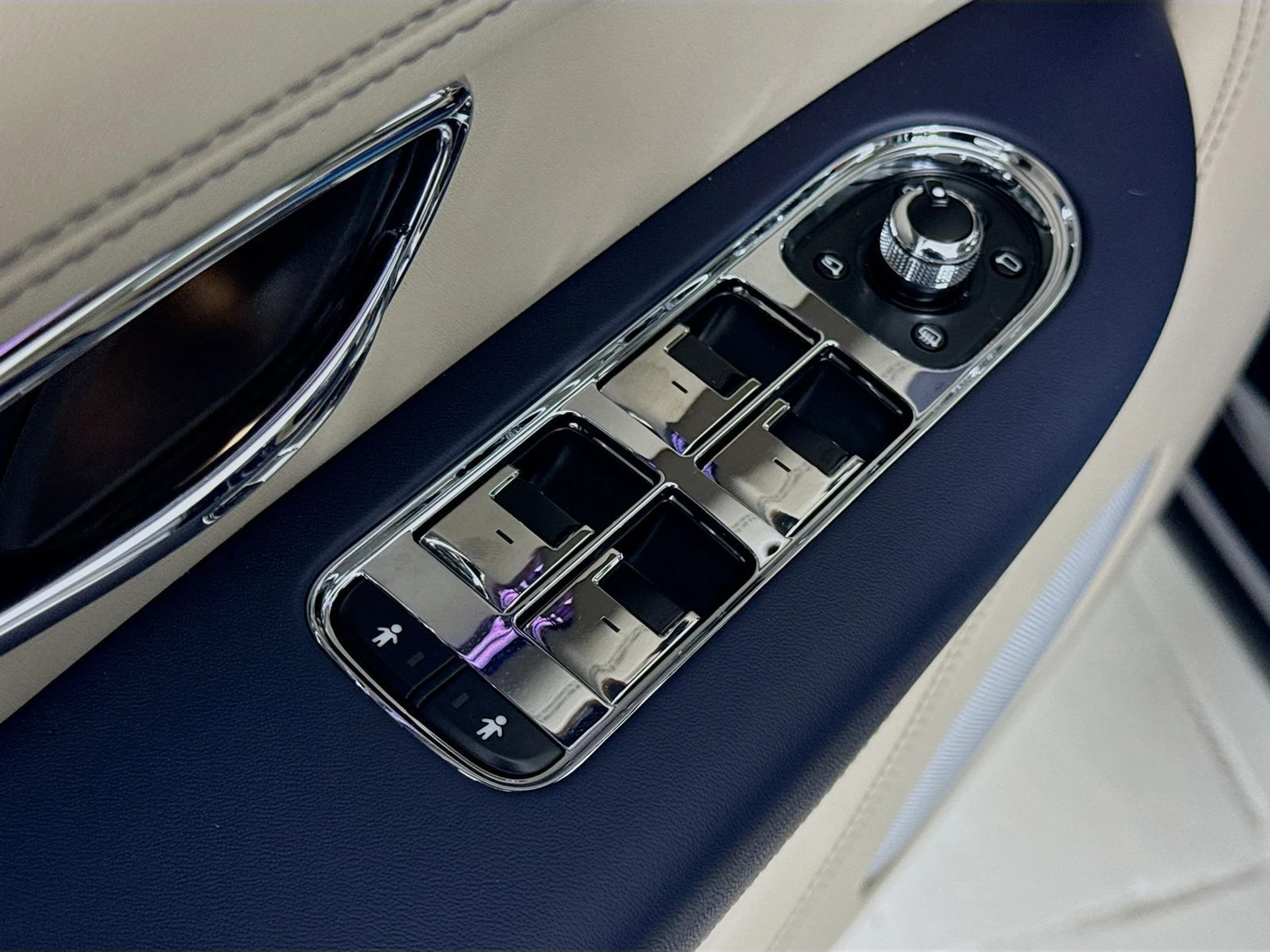 mph015_3632414461_8a730ecd262630aa40ac9f152415cf91x_a7cfd98ec2