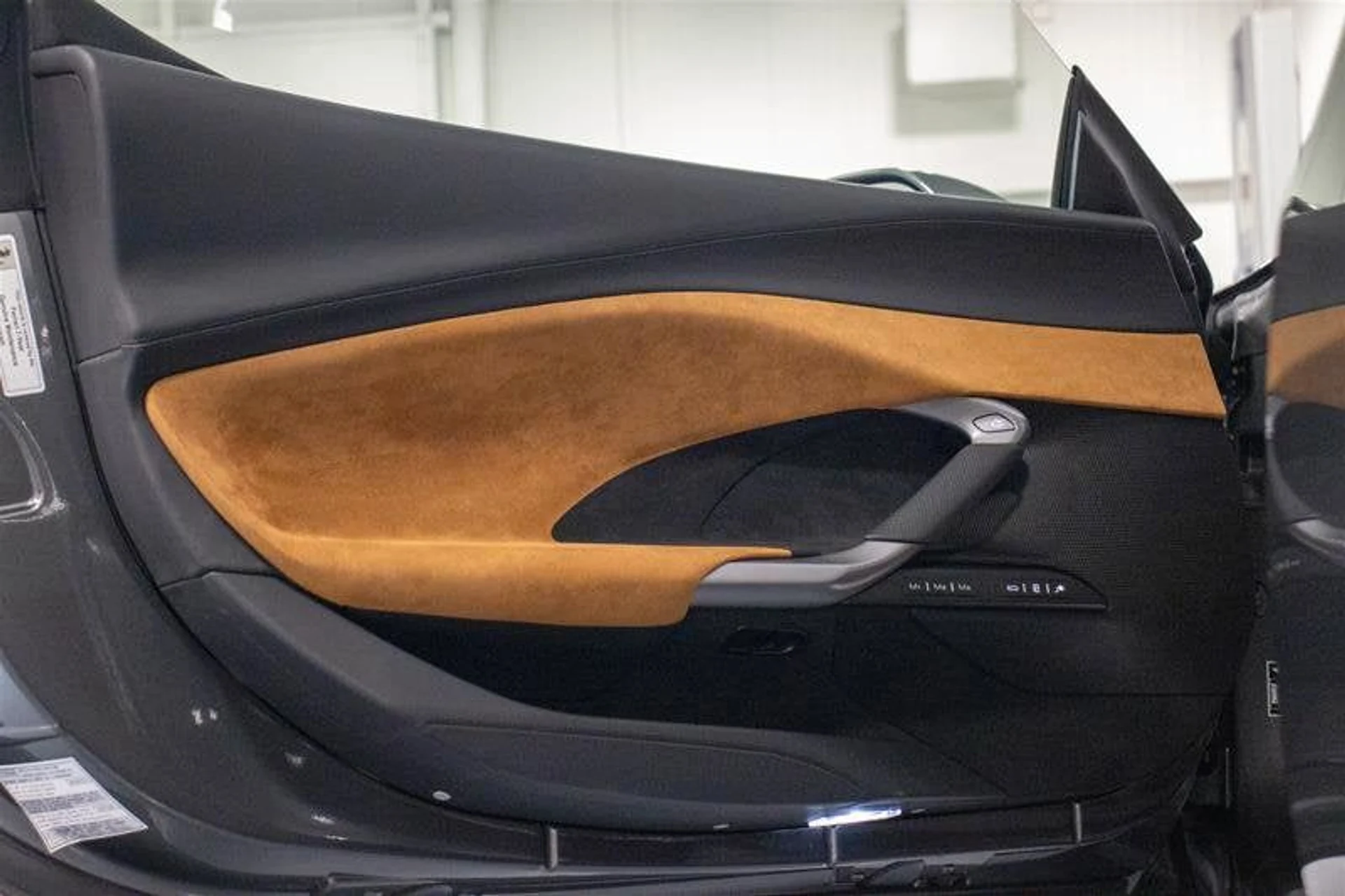 mph015_3634995440_29715394b99e40dca856e58a74043c05_a2d3eb237f