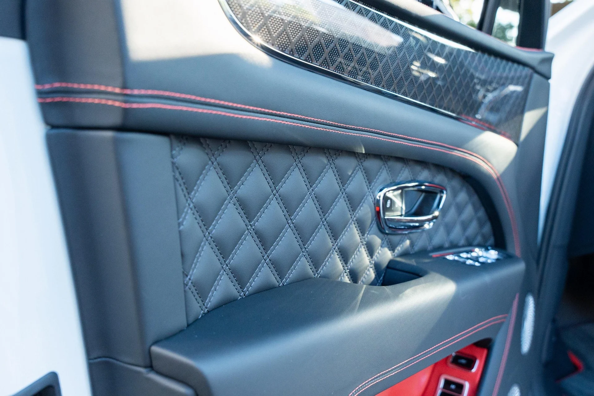 mph015_3638716542_389622357_677365192b7a94b33fd419da_30af496520