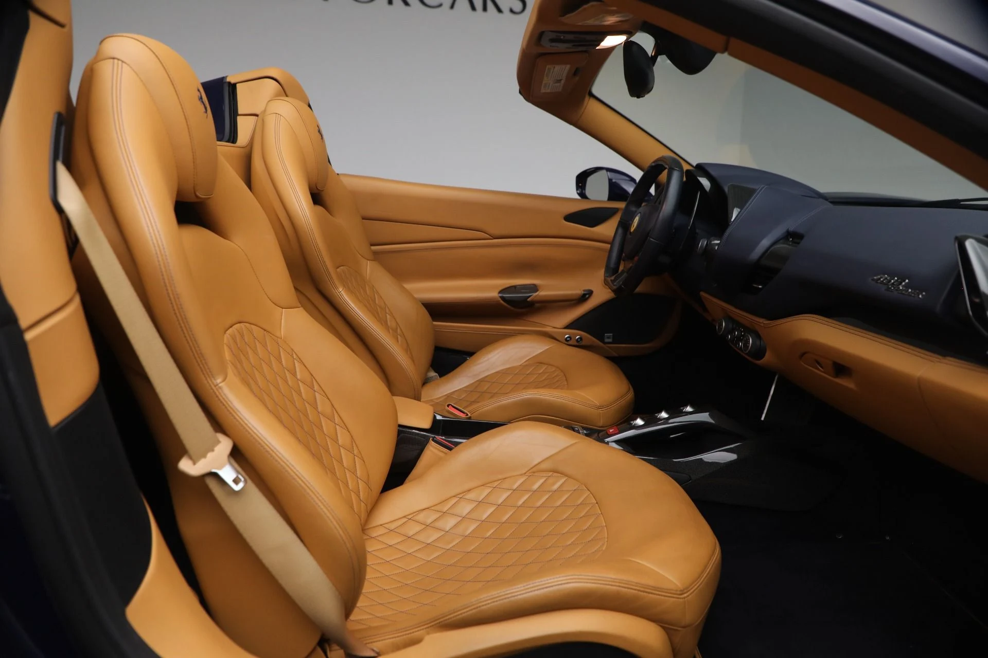mph015_3644973983_Used_2017_Ferrari_488_Spider_1781020224_0b7ca64a12