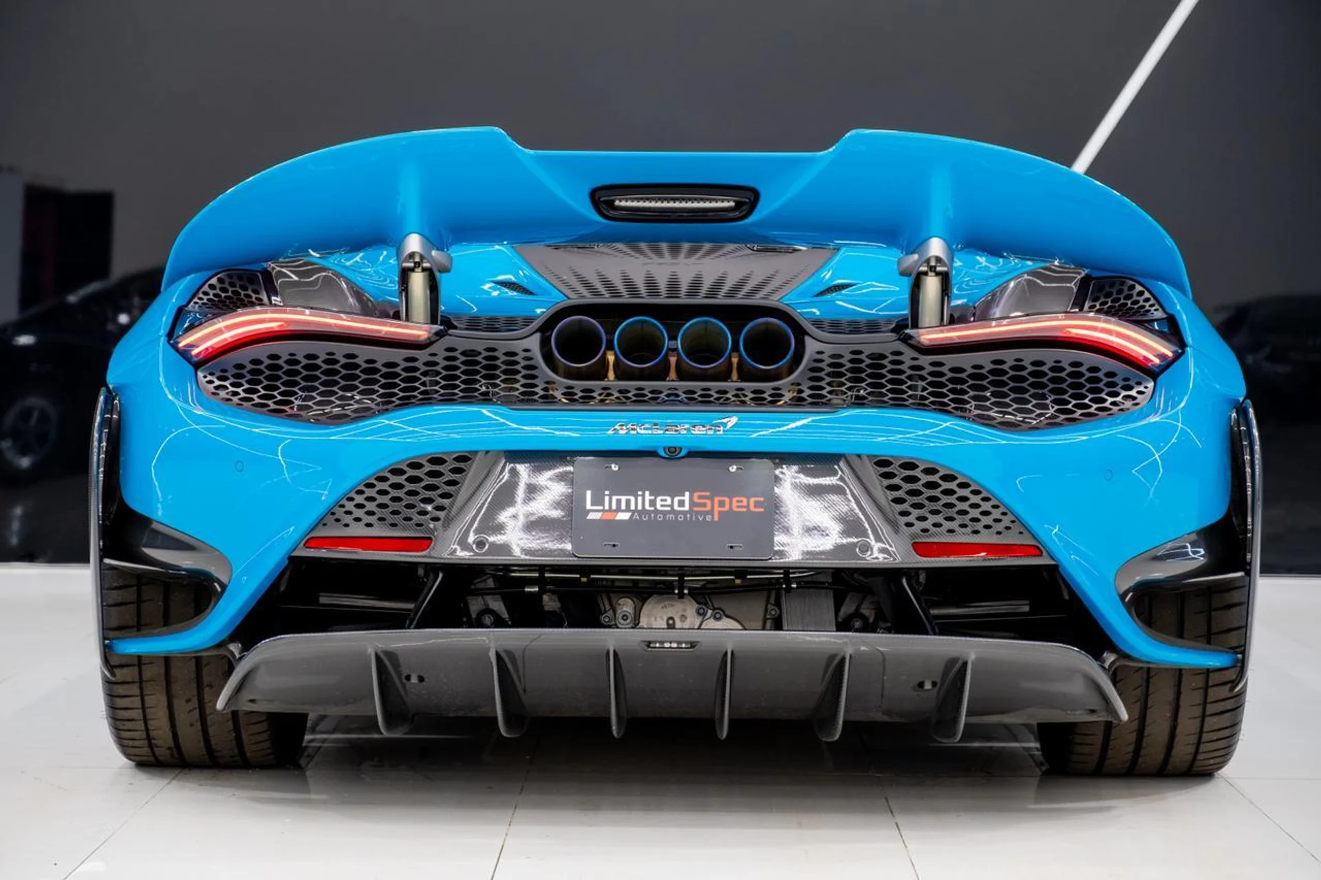 mph015_3645156808_585ecb0bc2a7ee60f7d702f6363aaaeb_23d7aac292