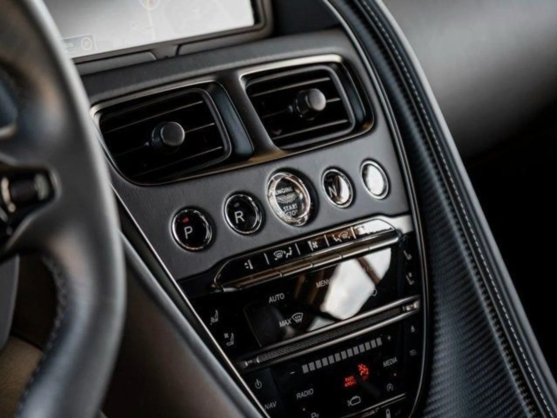 mph015_364518552_16_0726a688f5