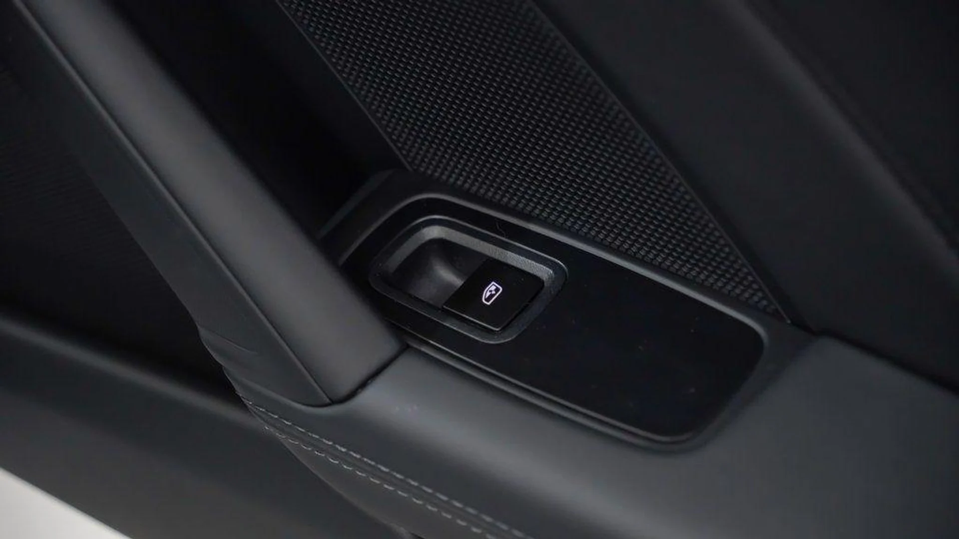 mph015_3656507933_Xg9q_NHJ_0u3_FH_Uc_T5j90_Eu_K_Tt_NCI_4513d9c176