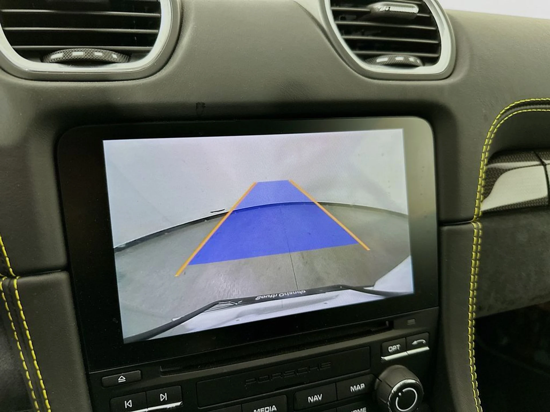 mph015_3658945914_fa6f29055605b67b6ff4899d6b8218a9x_82c41d0d41