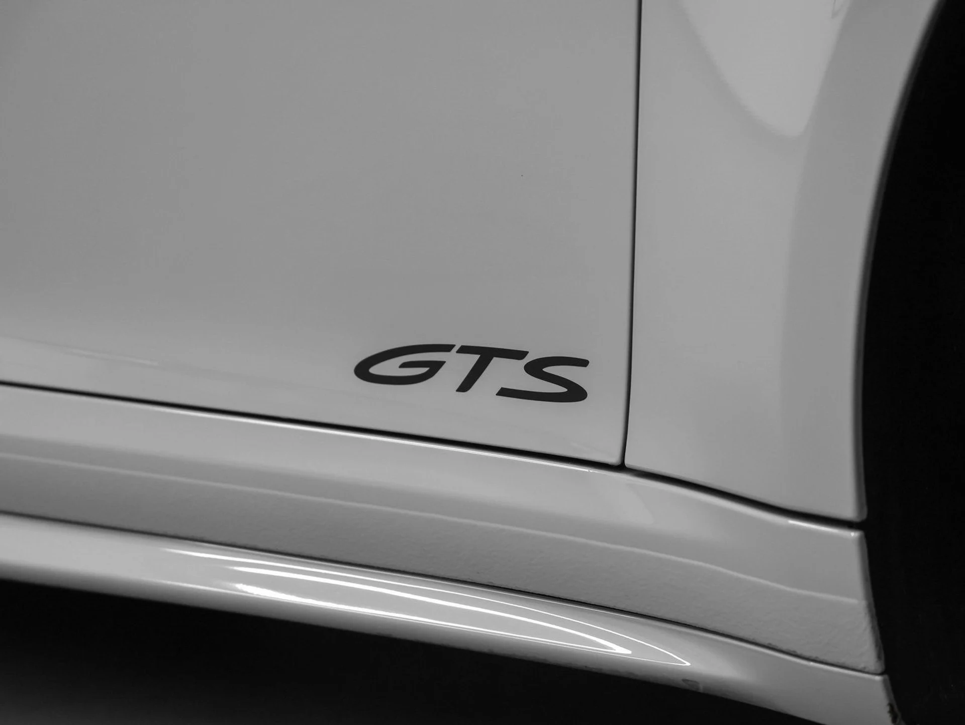 mph015_3665264529_16_76596ed2b4