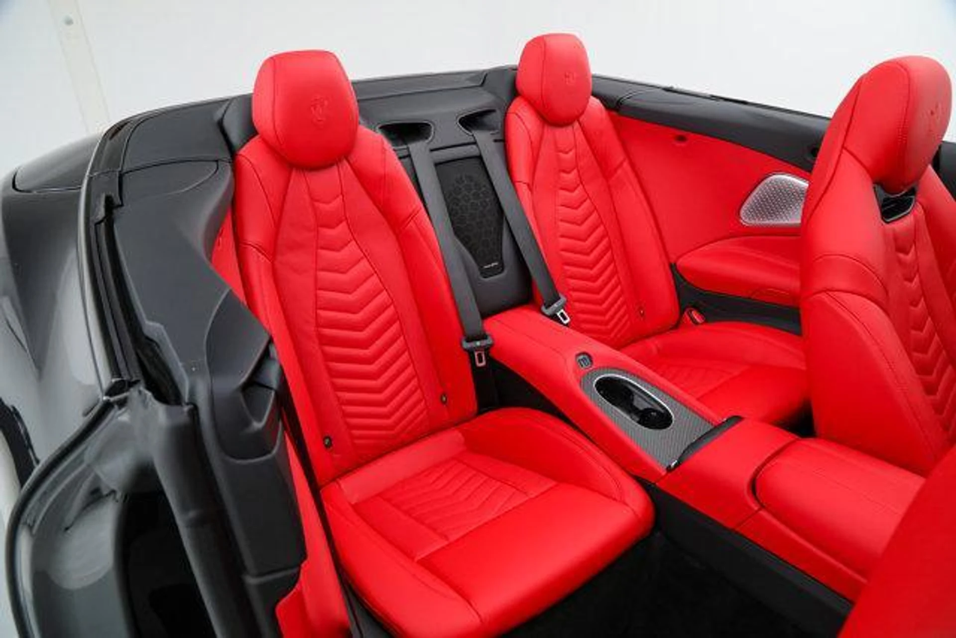 mph015_3667873155_AB_2_Bjq_WES_6w_LARYB_9_Xlcj_Luj_d_E_9740c33e51