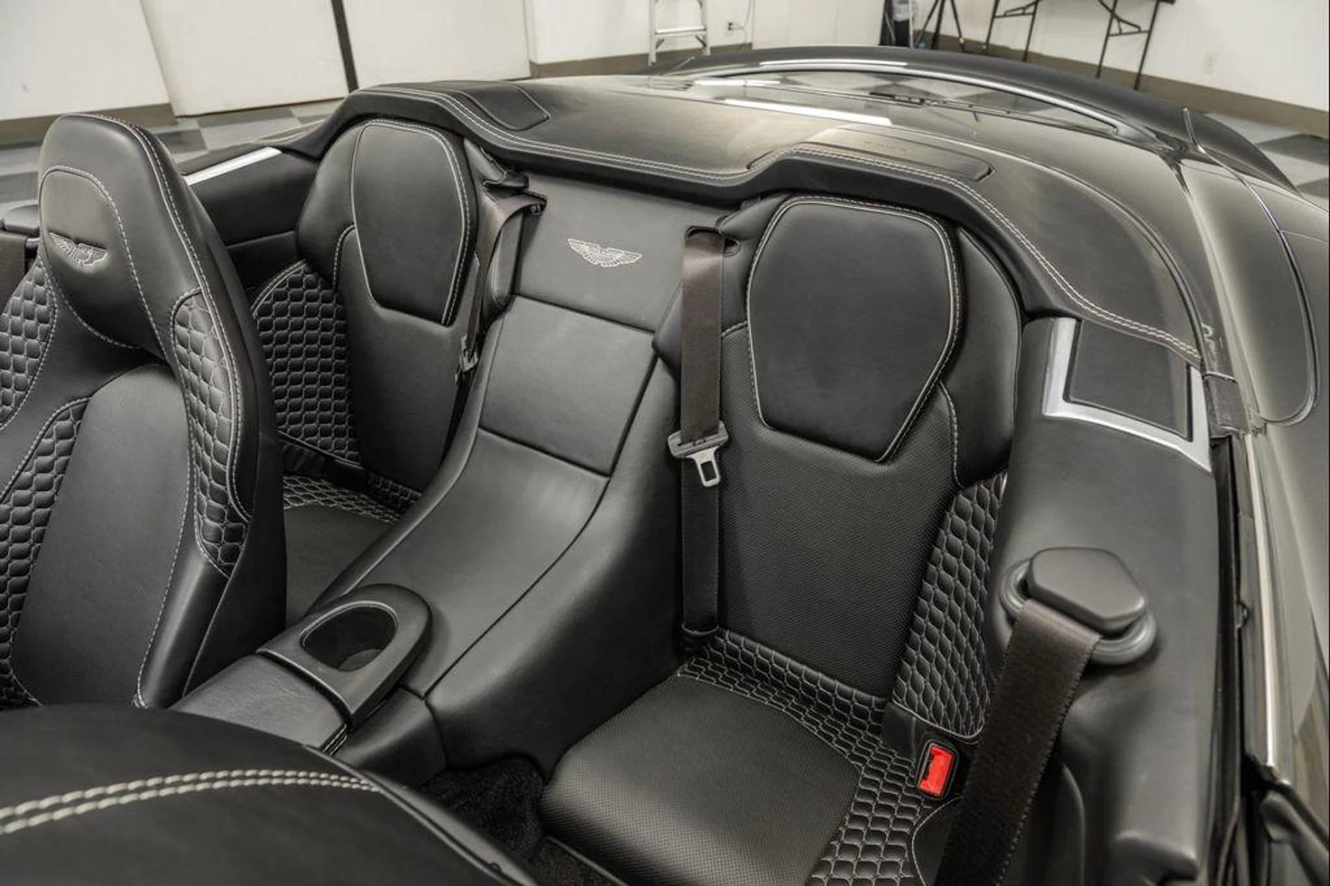 mph015_3667981875_bsluw3_H_Jxe_A9_Uk4_Nqs8pg_M4e_W_U_c4f7b72c5d