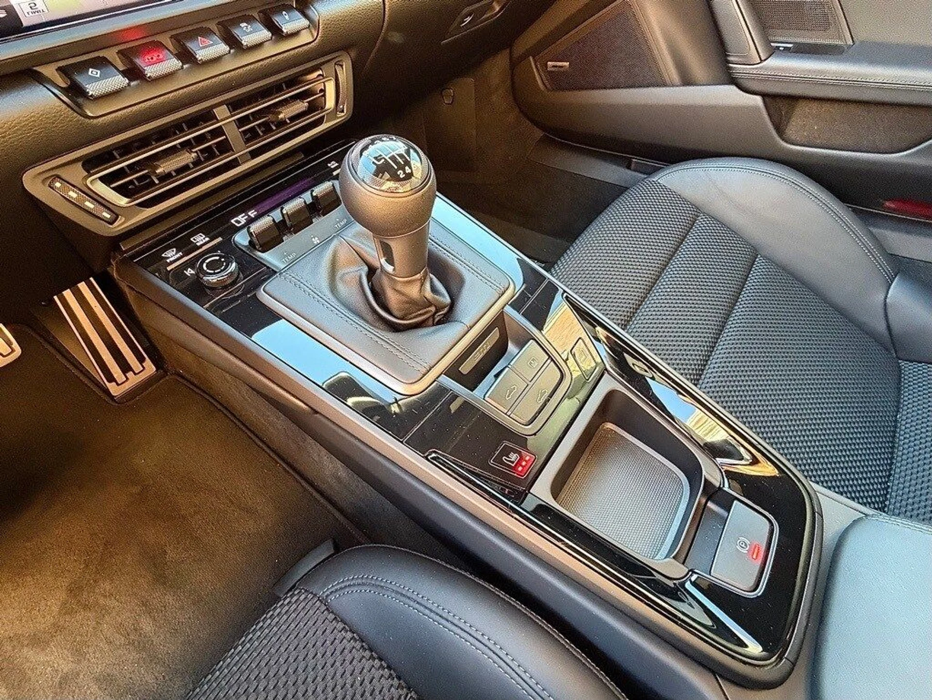 mph015_3674778523_3b2a0c09aee39332bdc884119acac565x_804504653d